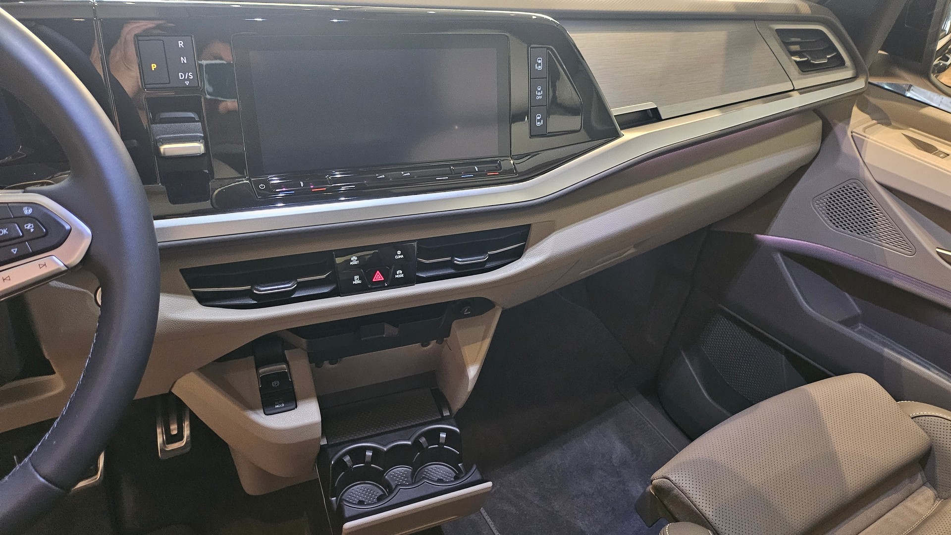 VW VW Multivan 1.5 eHybrid Style Lang 4Motion DSG NP. 104'000.-🔥-image-8