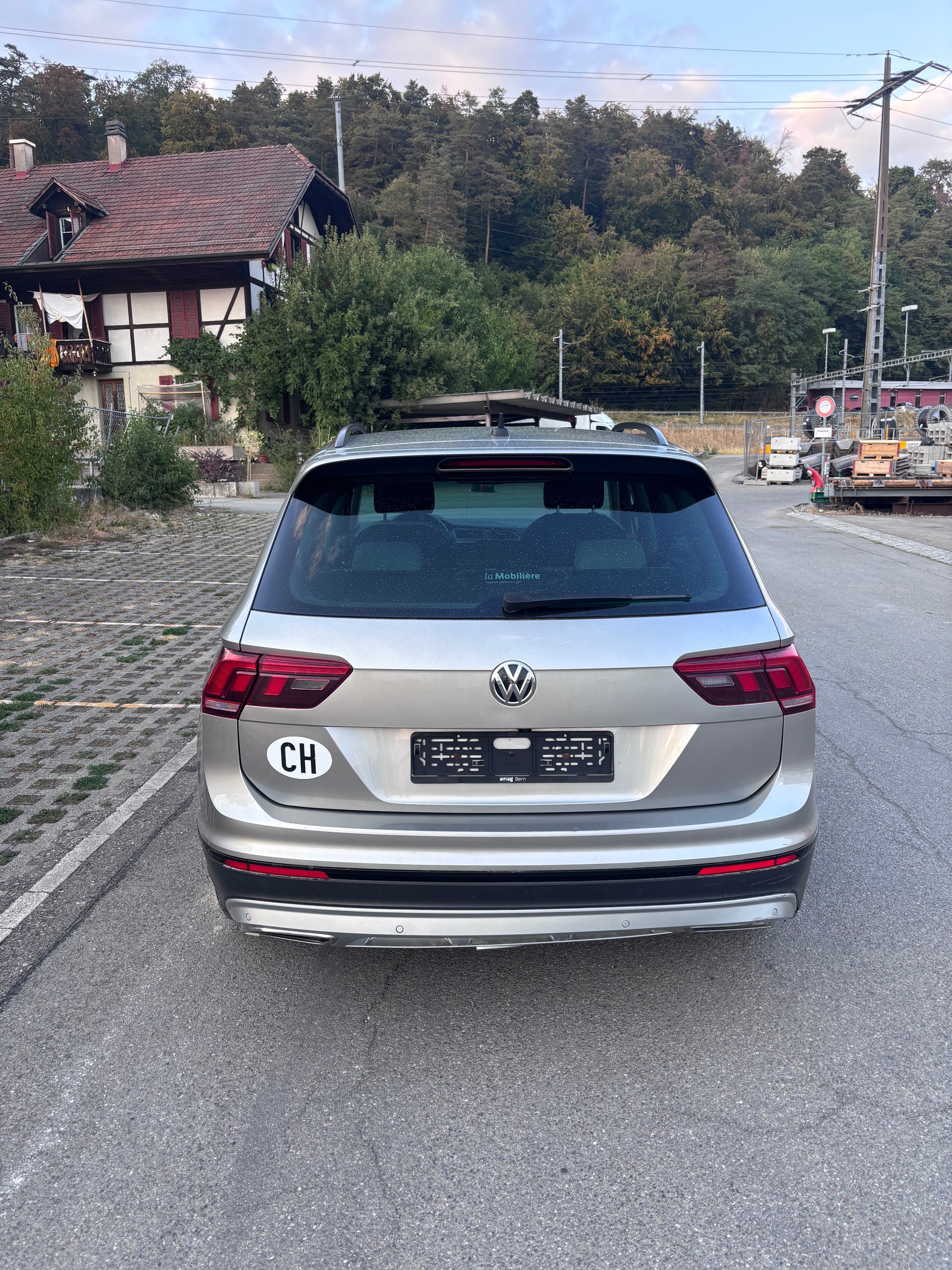 VW Tiguan 2.0 TDI SCR Highline 4Motion DSG-image-5