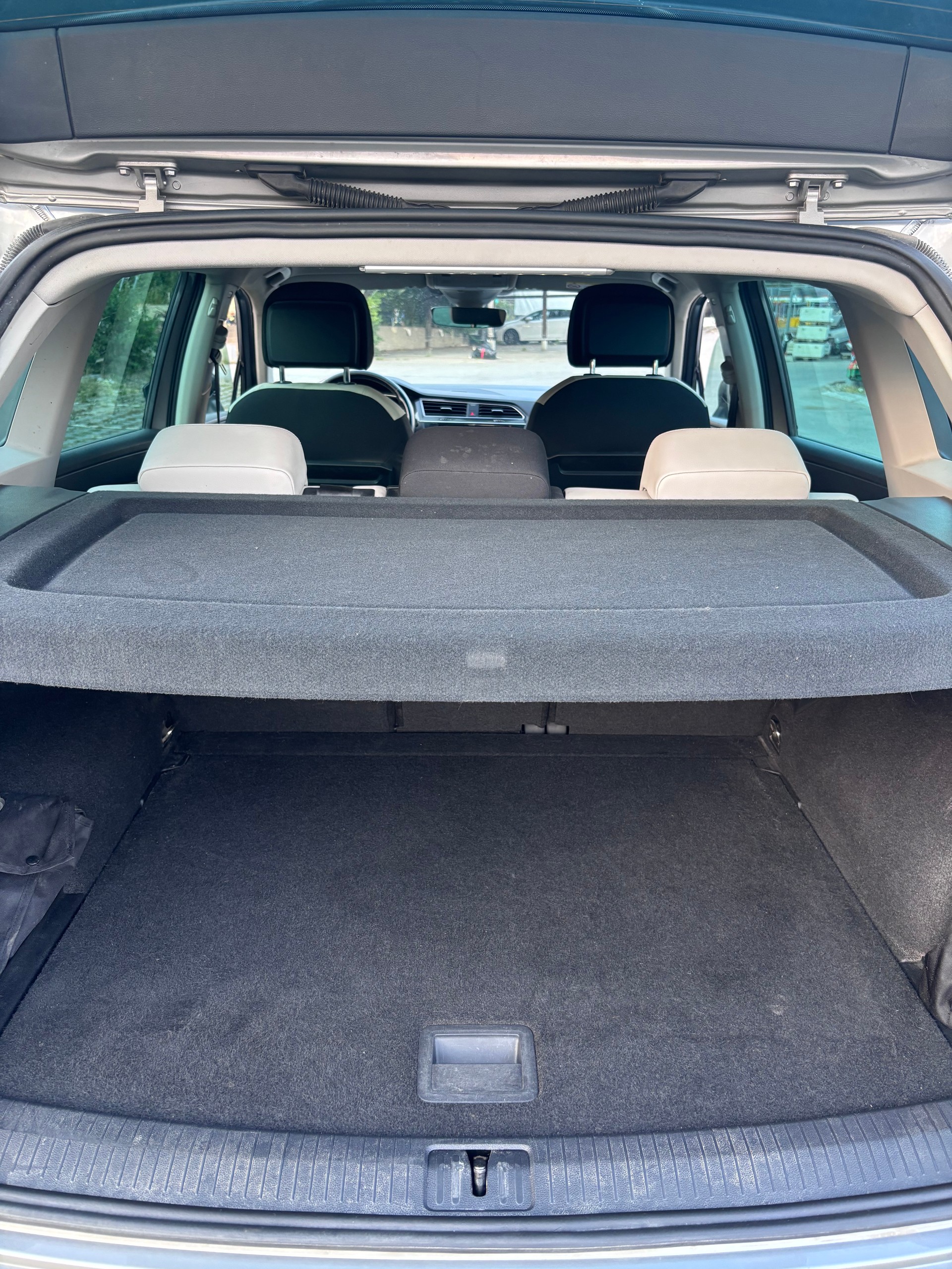 VW Tiguan 2.0 TDI SCR Highline 4Motion DSG-image-6