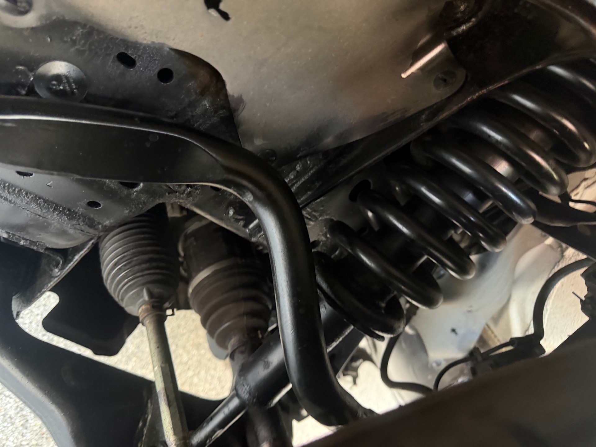 TOYOTA Hilux 2.4D-4D Sol DoubleCab 4x4-image-14