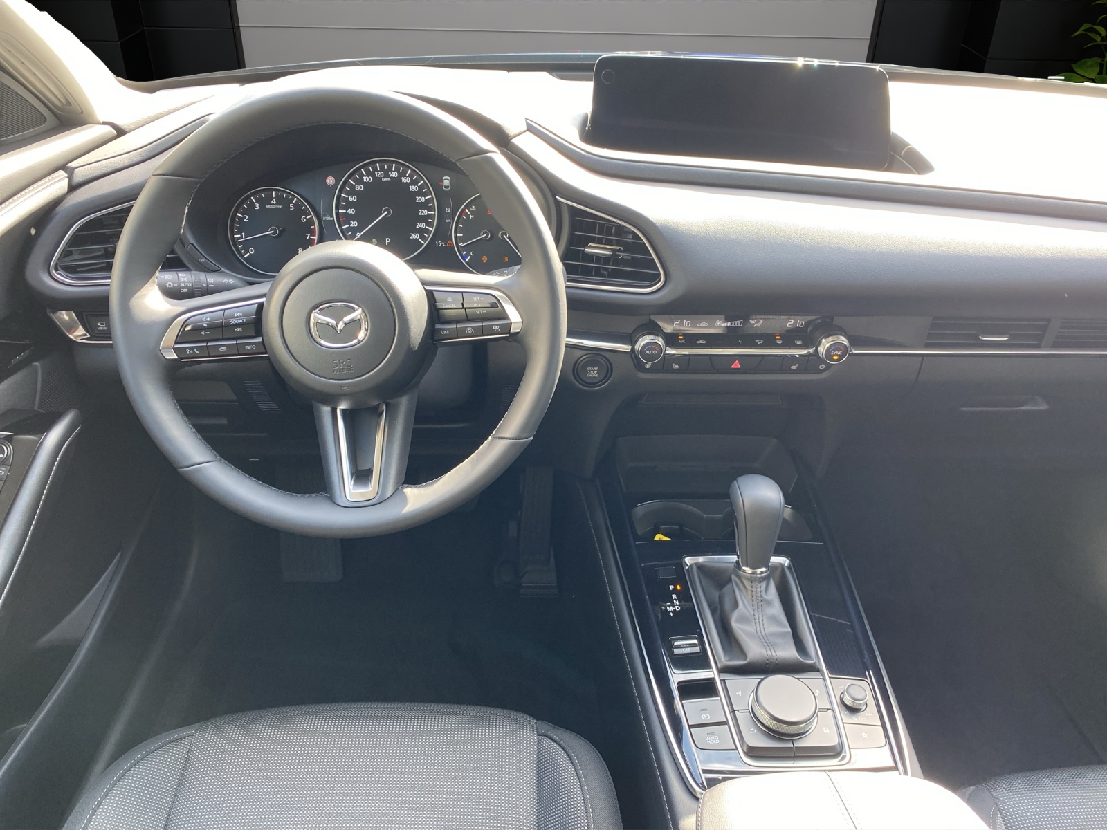 MAZDA CX-30 SKYACTIV-G 140 M Hybrid Centre Line FWD AT-image-11