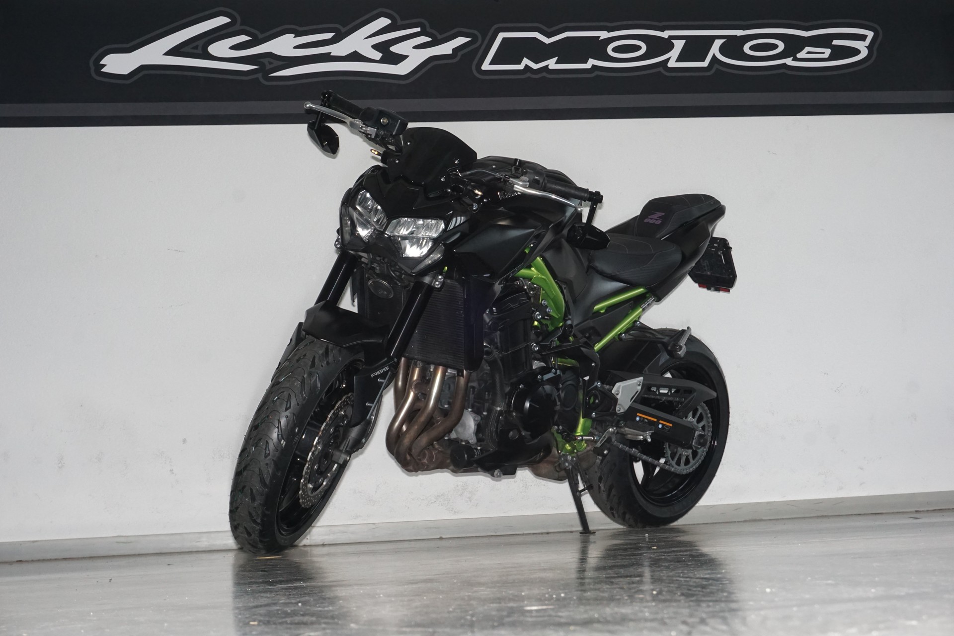 KAWASAKI Z 900