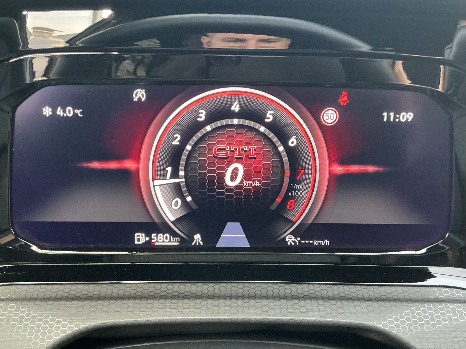 VW Golf 2.0 TSI GTI *** BLACK STYLE & HANDSCHALTUNG !!! ***-image-12
