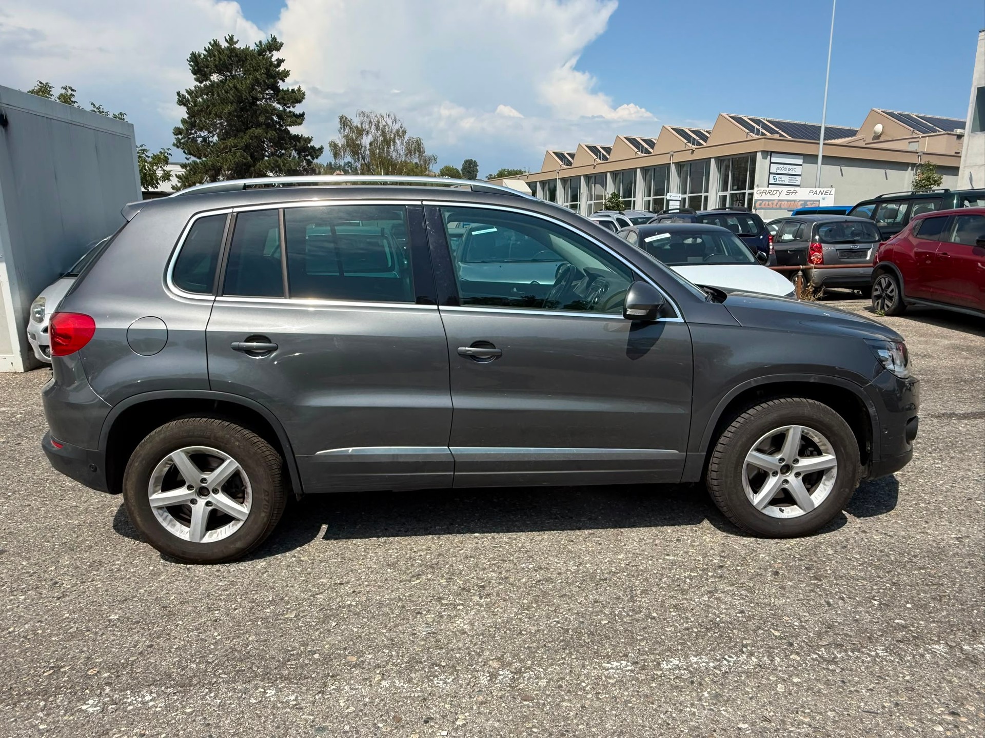 VW Tiguan 2.0 TSI Track&Style 4Motion DSG-image-6