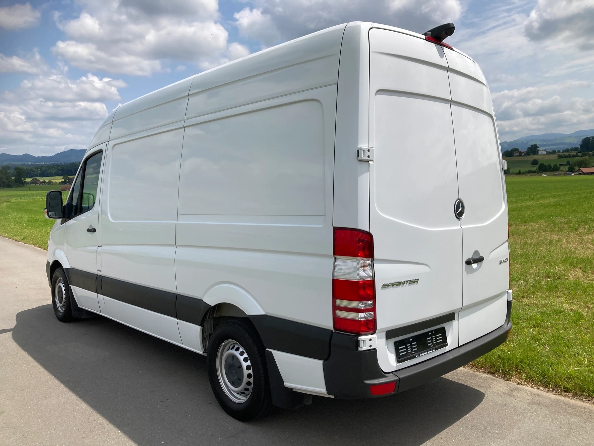 MERCEDES-BENZ Sprinter 314 CDI Standard 7G-Tronic mit Navigation und Tempomat-image-2