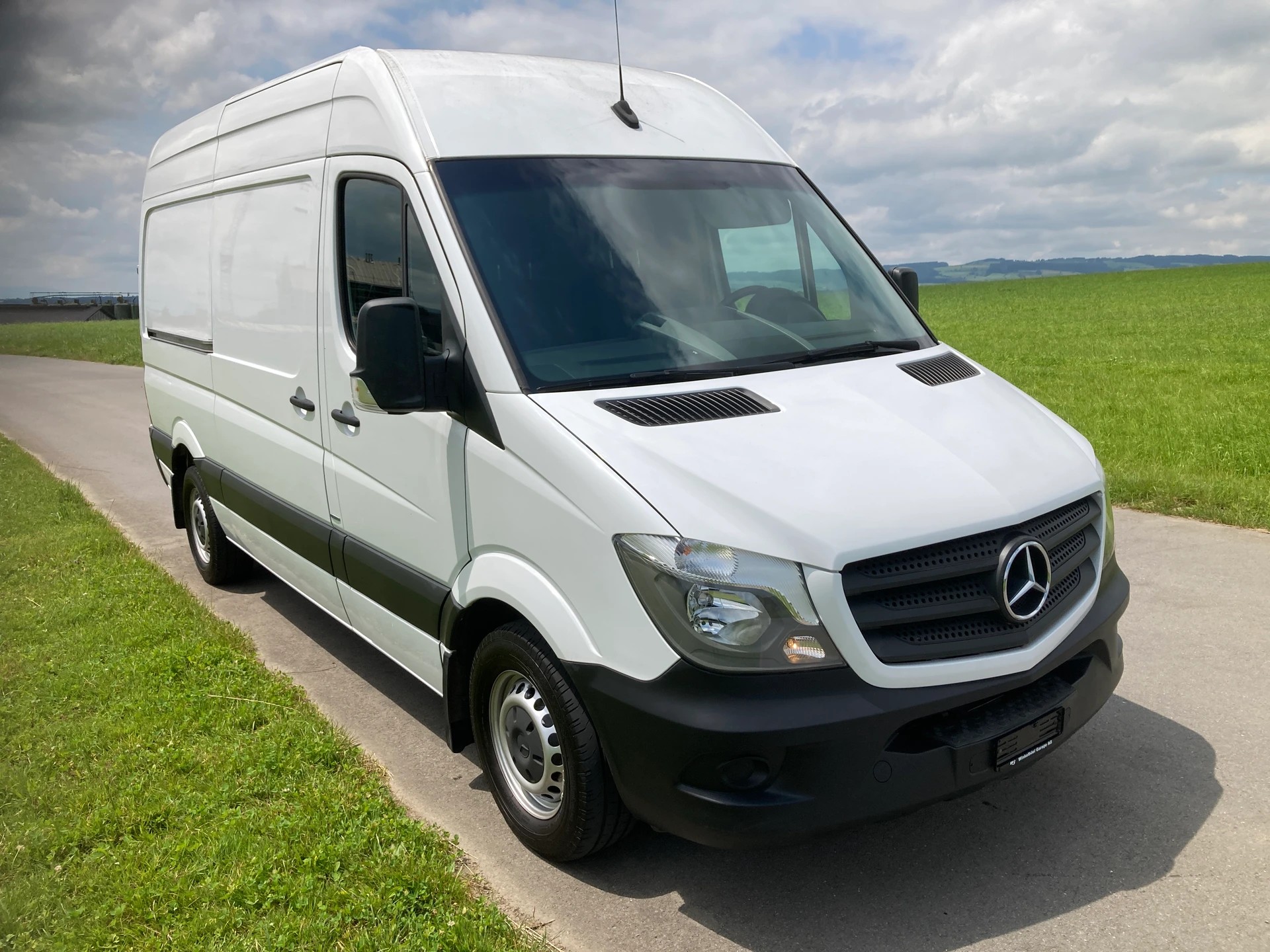 MERCEDES-BENZ Sprinter 314 CDI Standard 7G-Tronic mit Navigation und Tempomat-image-1