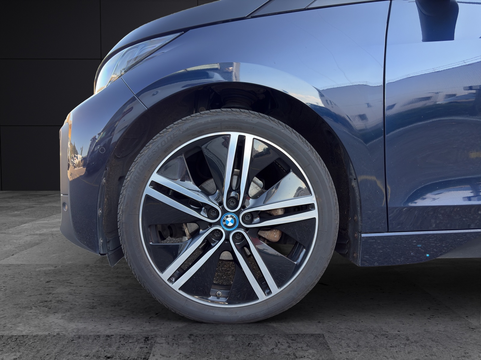 BMW i3 120 Ah-image-9