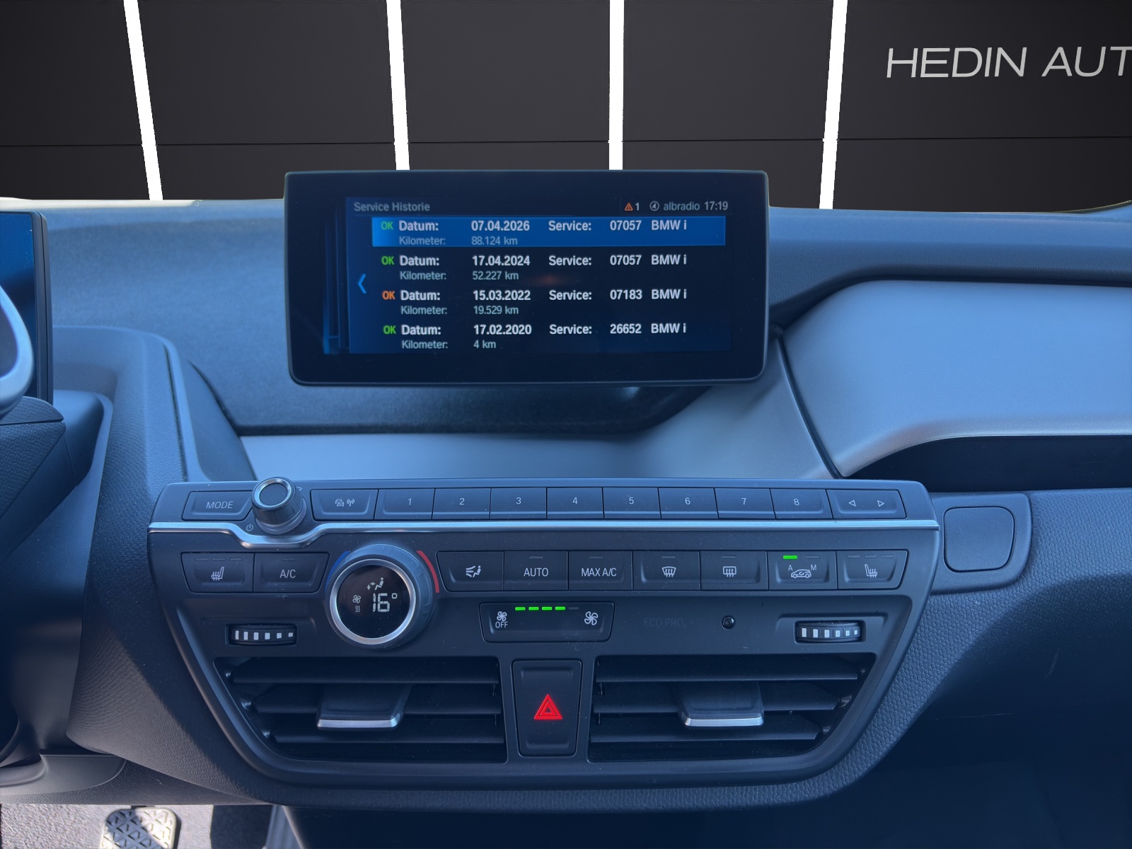 BMW i3 120 Ah-image-16