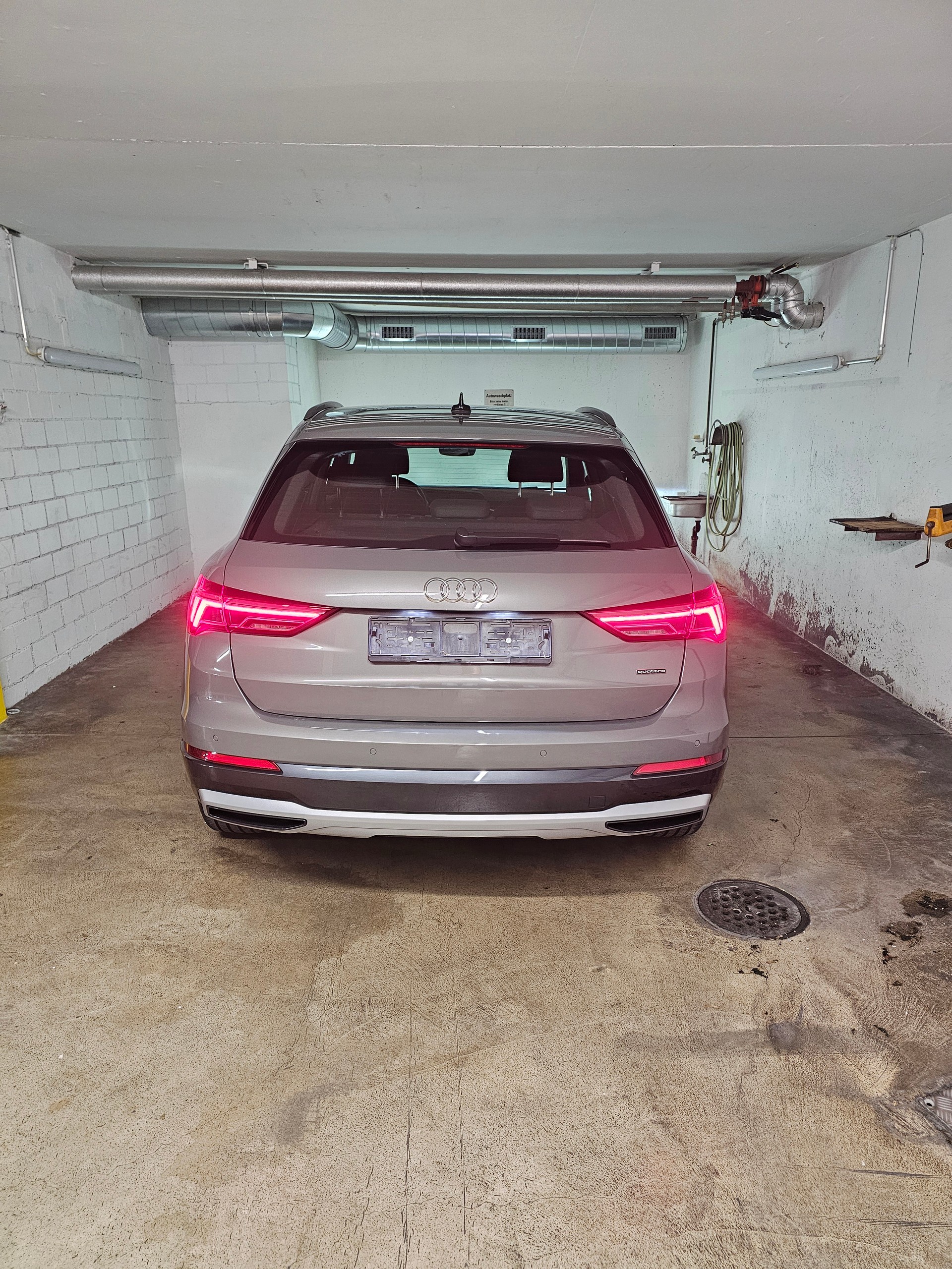 AUDI 2.0 40 TFSI quattro S-Tronic-image-5