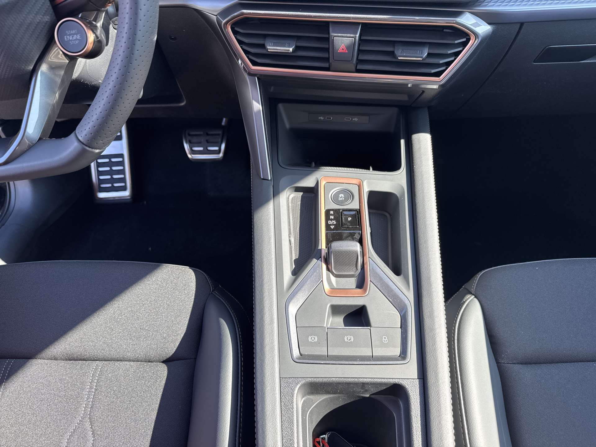 CUPRA Formentor 1.5 TSi DSG-Automat-image-11