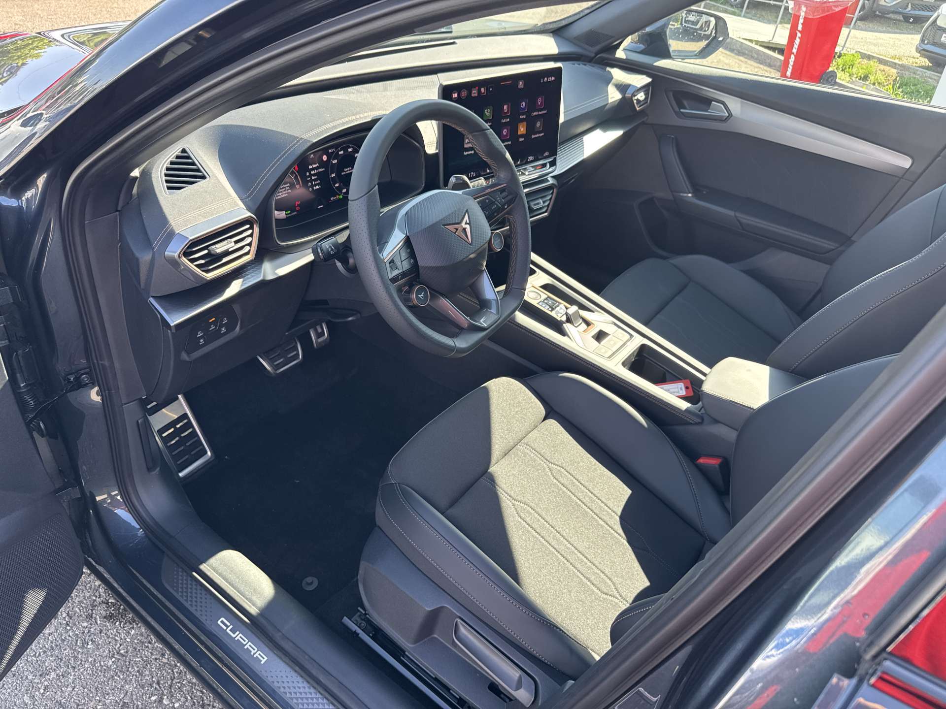 CUPRA Formentor 1.5 TSi DSG-Automat-image-5