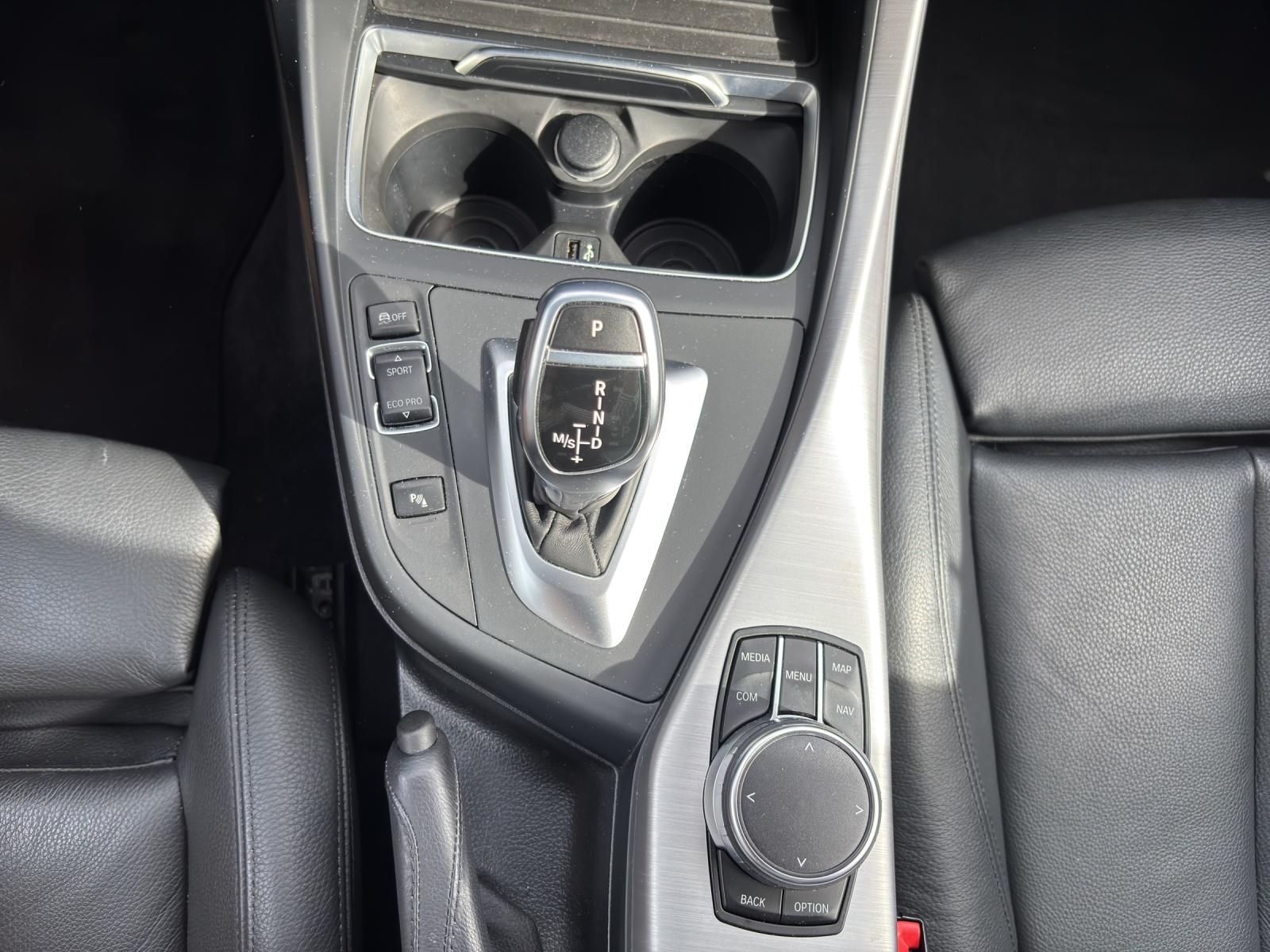 BMW 120d xDrive EDITION SPORT LINE-image-13