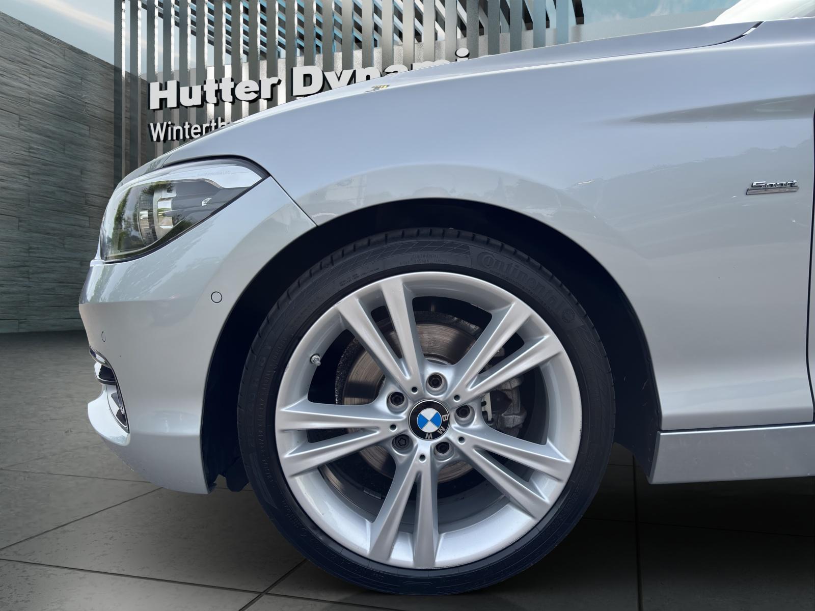 BMW 120d xDrive EDITION SPORT LINE-image-8
