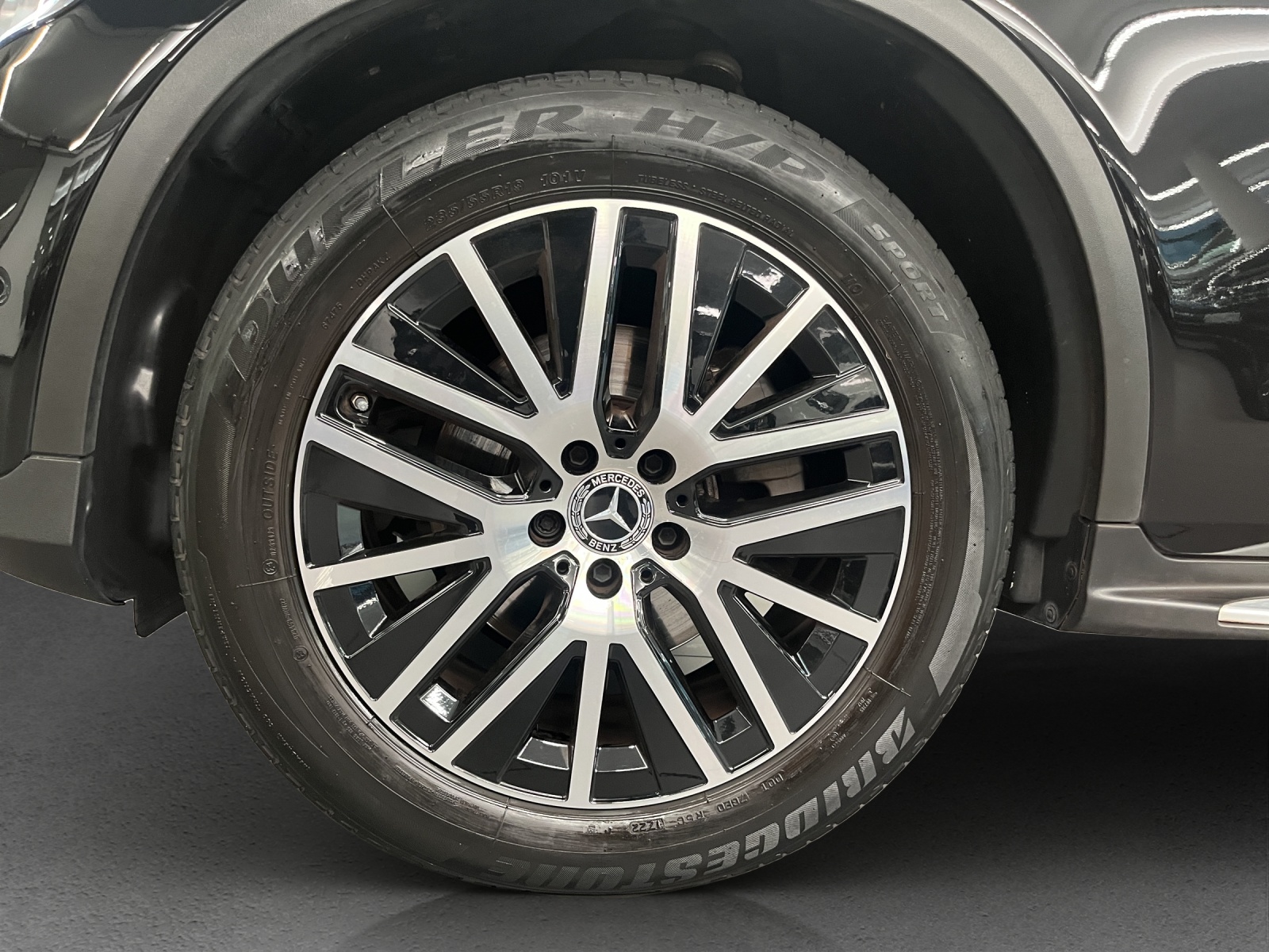 MERCEDES-BENZ GLC 200 4Matic-image-11