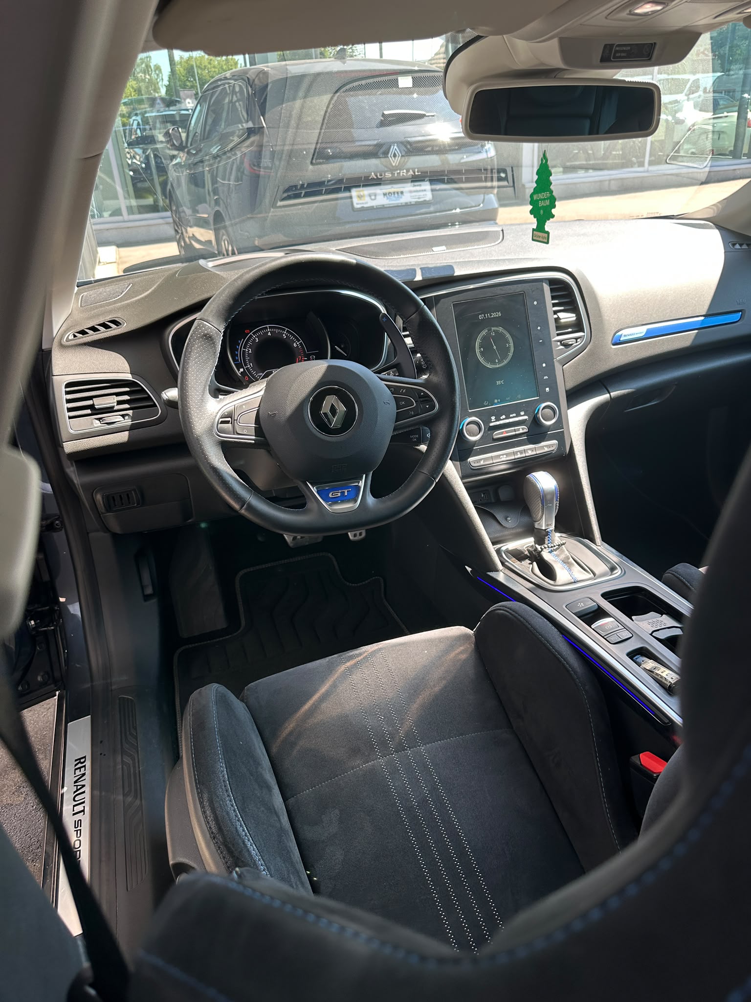 RENAULT Mégane 1.6 16V Turbo GT EDC-image-7
