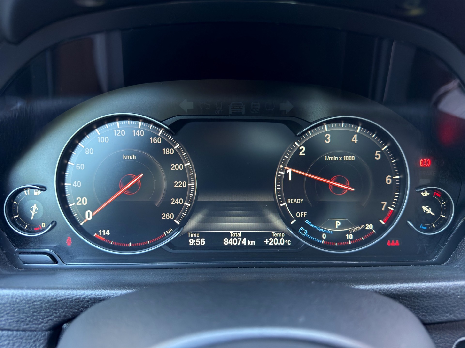 BMW 318i Touring Business Steptronic-image-18
