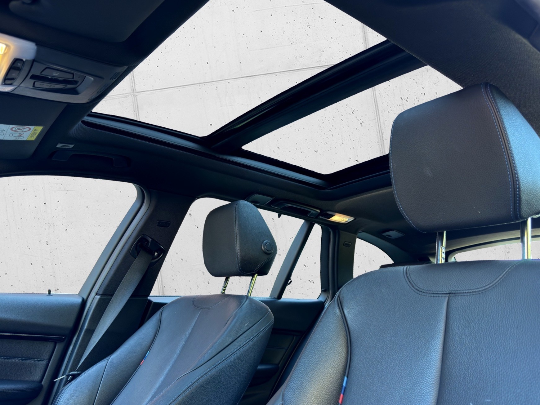 BMW 318i Touring Business Steptronic-image-11
