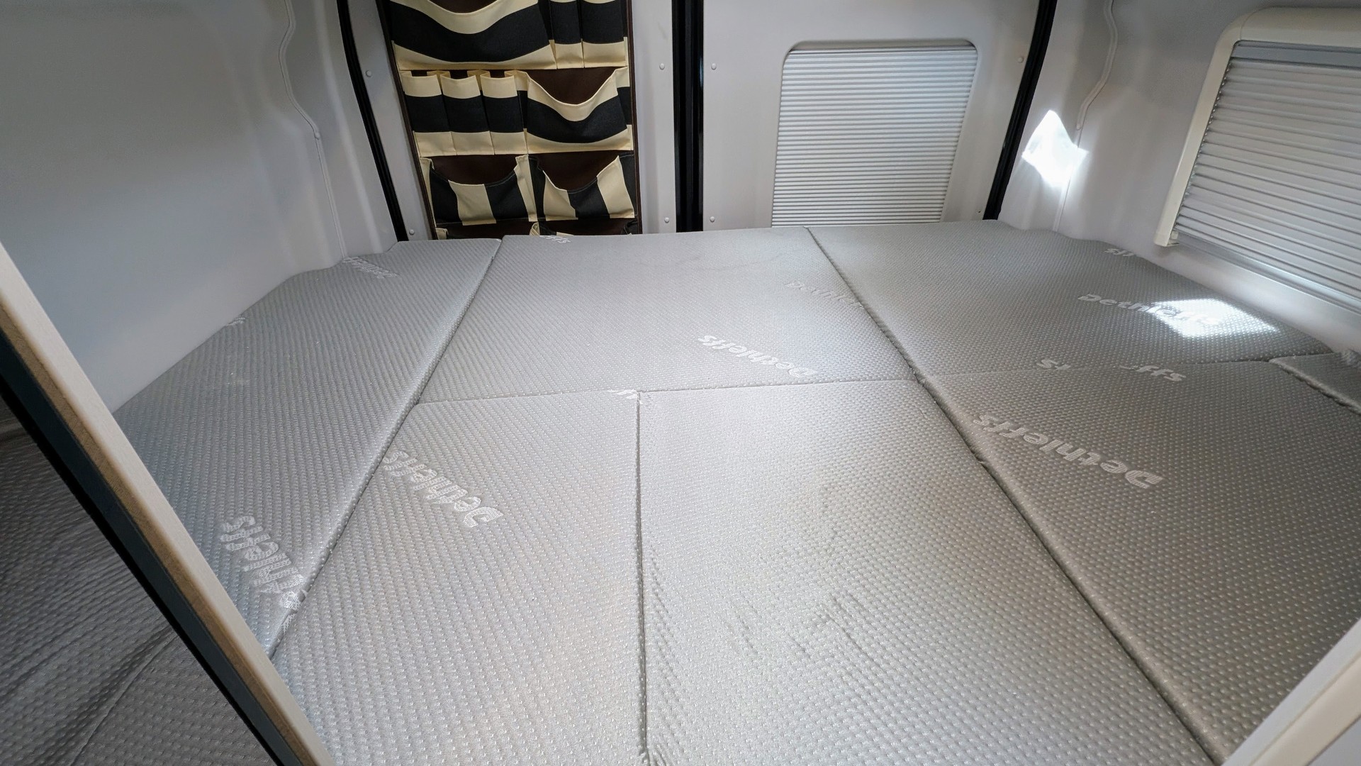 DETHLEFFS Globetrail 590C Ford 170 Aut-image-4