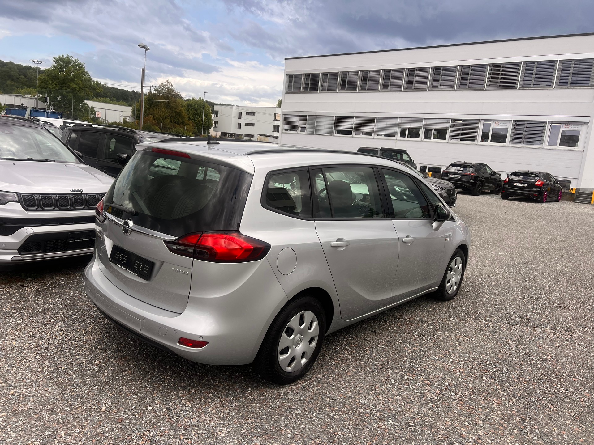 OPEL Zafira Tourer 1.4i 16V Turbo Enjoy Automatic-image-5