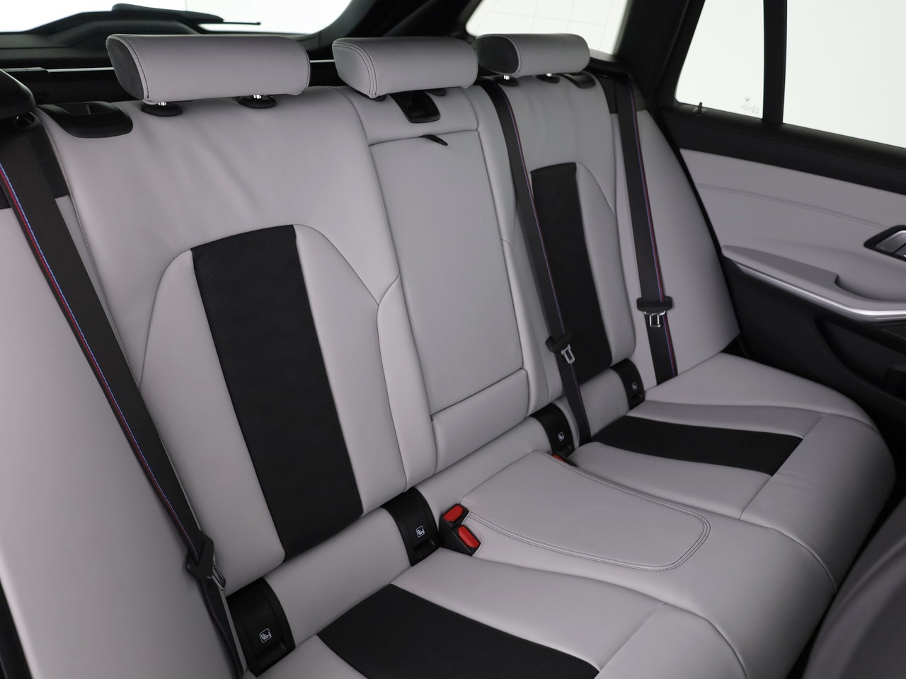 BMW M3 Touring xDrive Competition M-image-20
