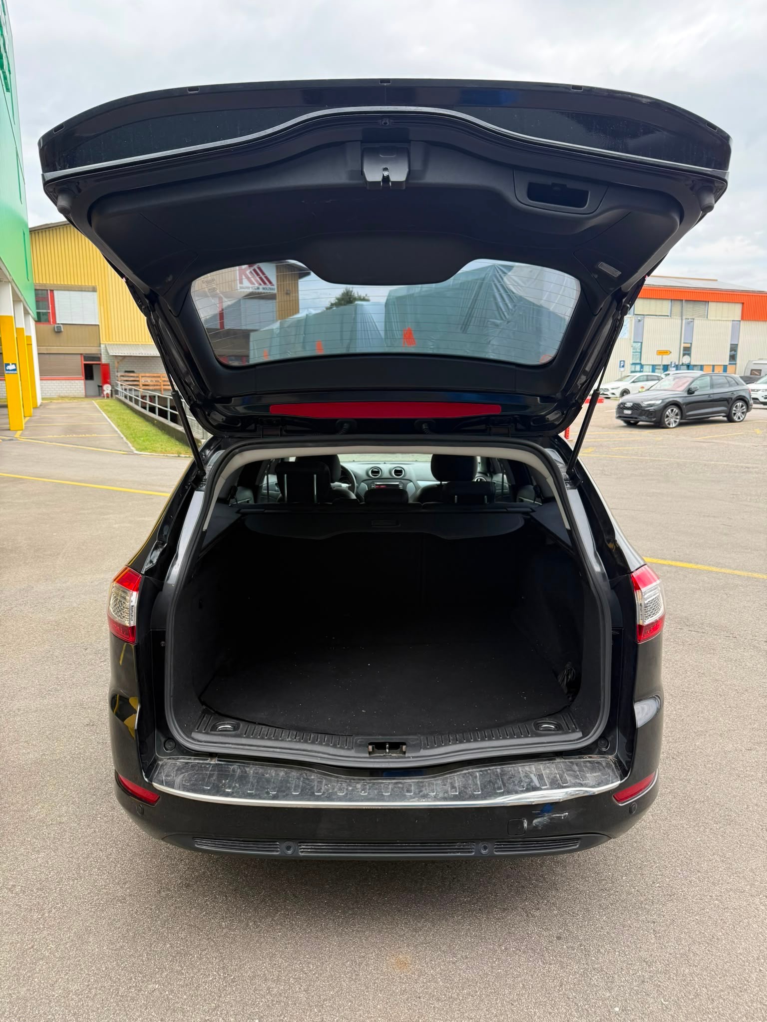 FORD Mondeo 2.0 TDCi 16V Titanium-image-14