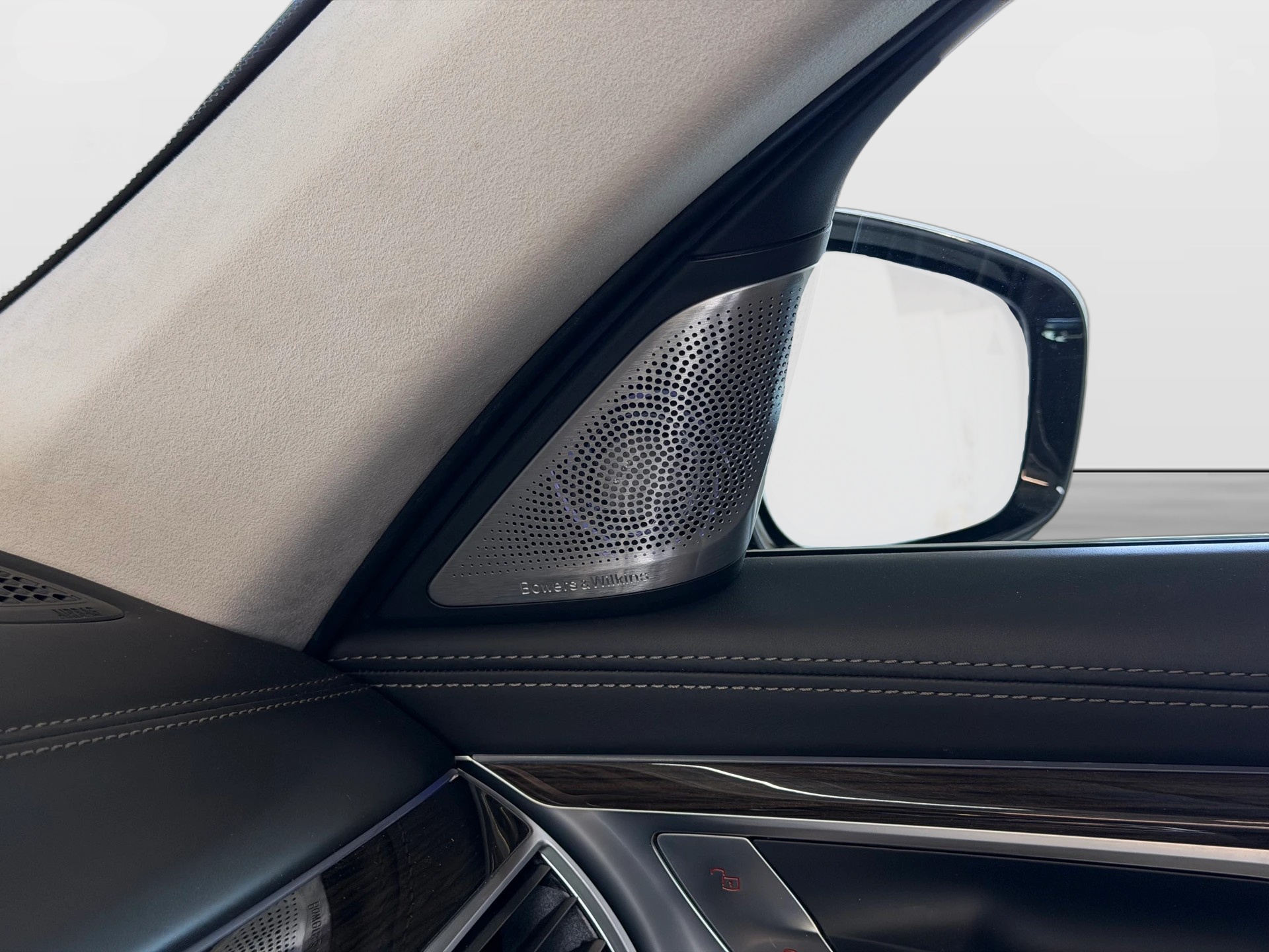 BMW 750Li xDrive Steptronic | CH-Auto | Ab MFK | BMW Service | Laserlight | Executive Lounge-image-10