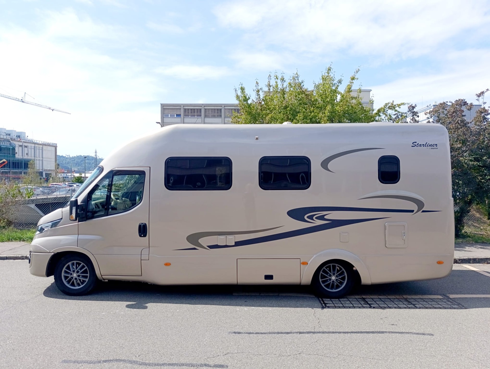 STARLINER IS35S12AA ***vollen Komfort für spontane Reisen – einfach einsteigen und losfahren ***-image-6