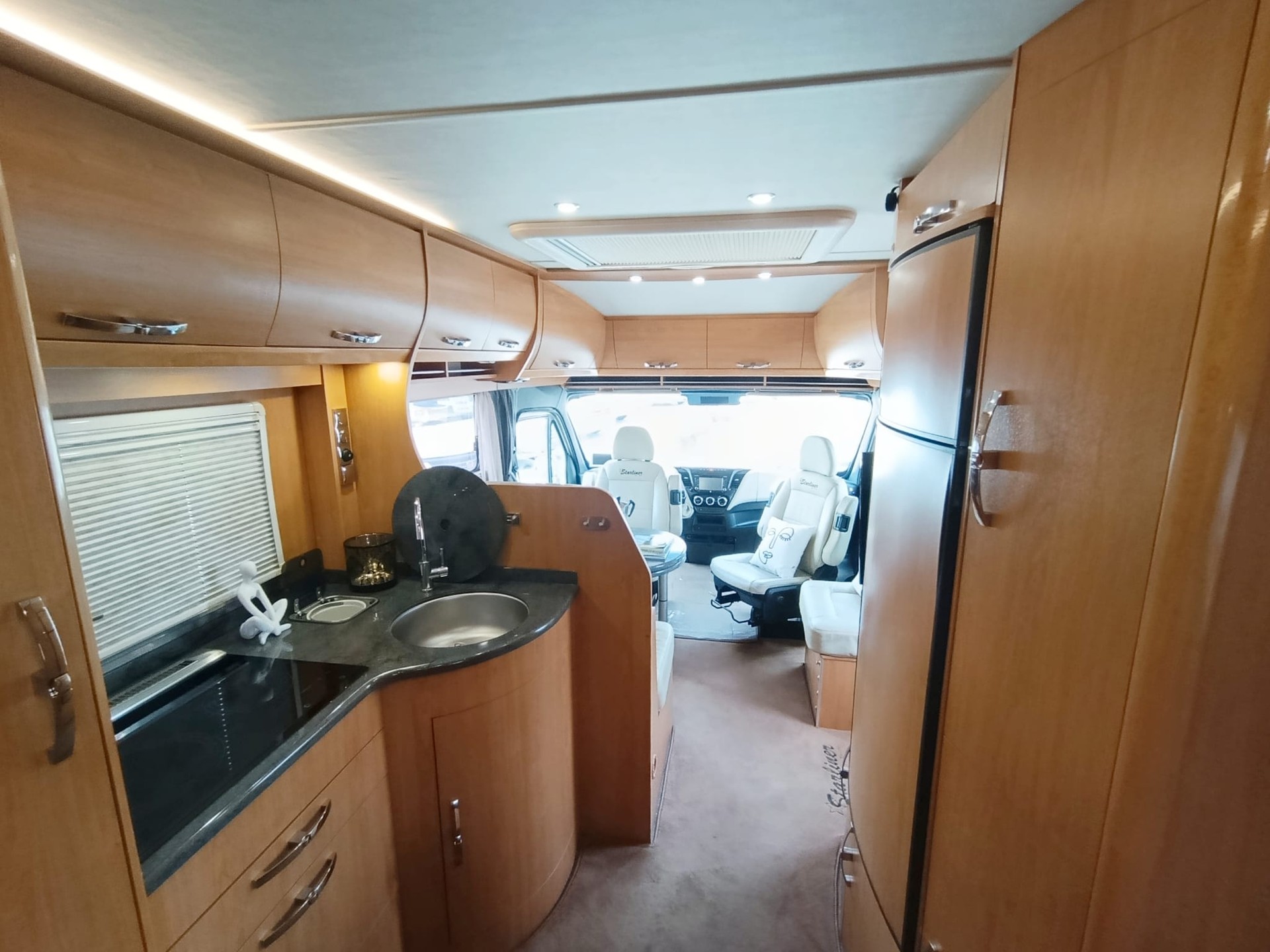 STARLINER IS35S12AA ***vollen Komfort für spontane Reisen – einfach einsteigen und losfahren ***-image-14