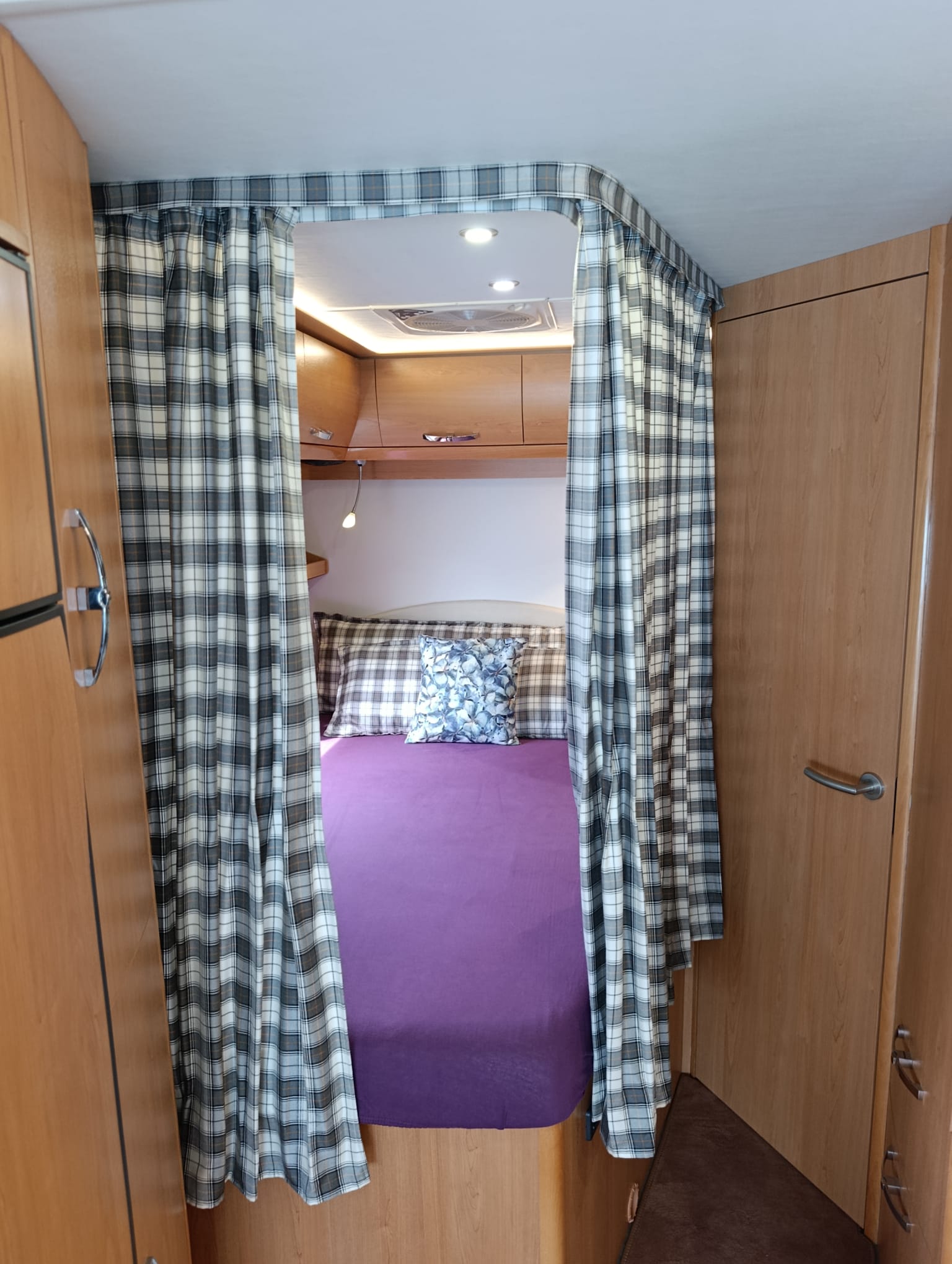 STARLINER IS35S12AA ***vollen Komfort für spontane Reisen – einfach einsteigen und losfahren ***-image-12