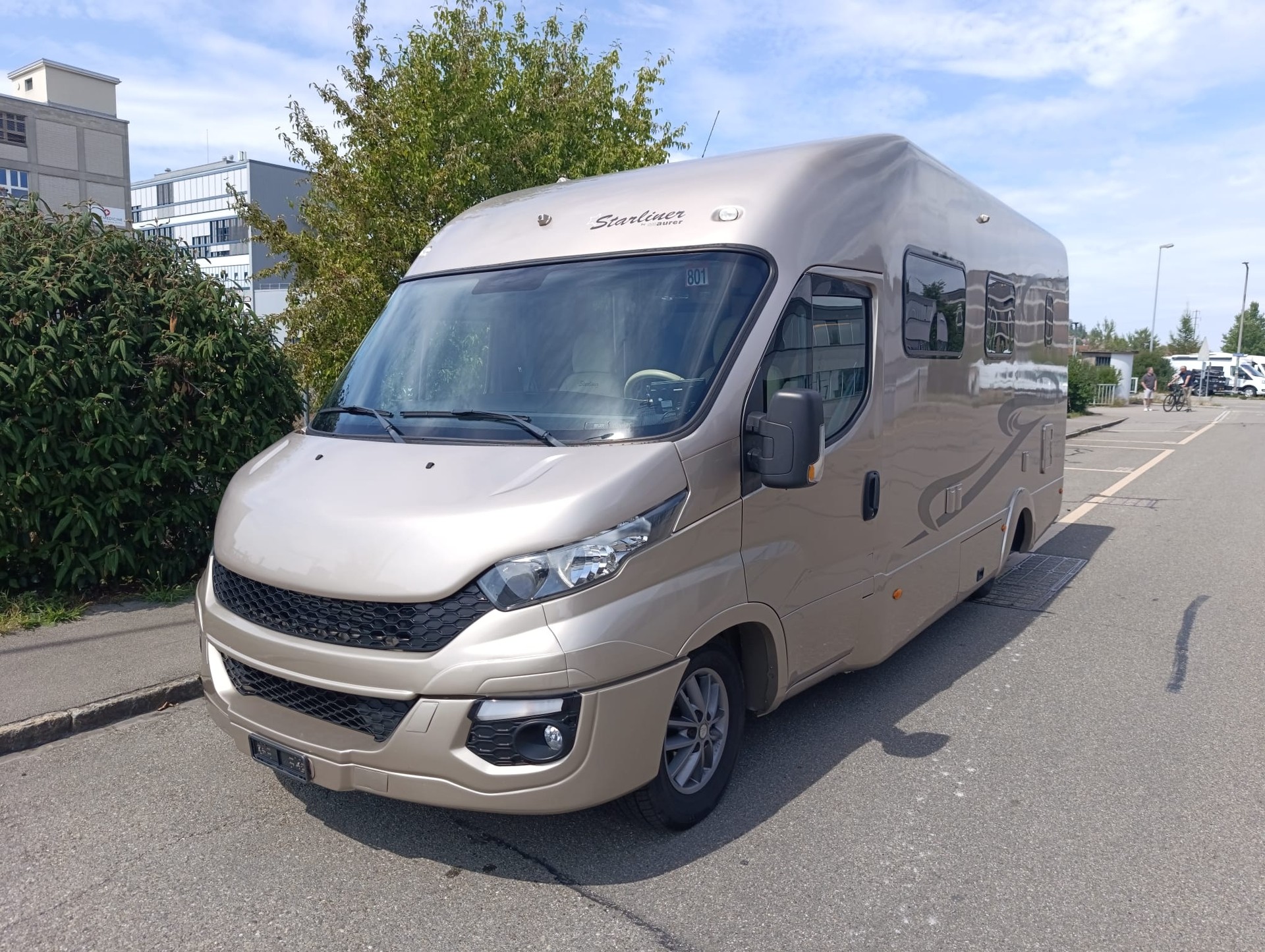 STARLINER IS35S12AA ***vollen Komfort für spontane Reisen – einfach einsteigen und losfahren ***-image-5