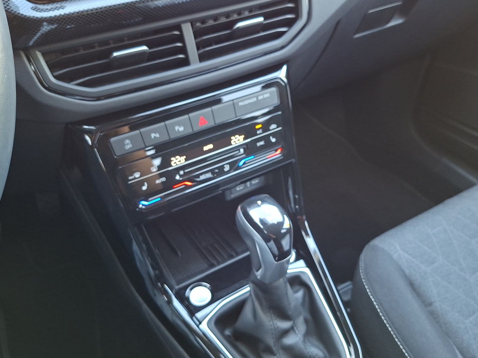VW T-Cross 1.0 TSI EVO United DSG-image-23