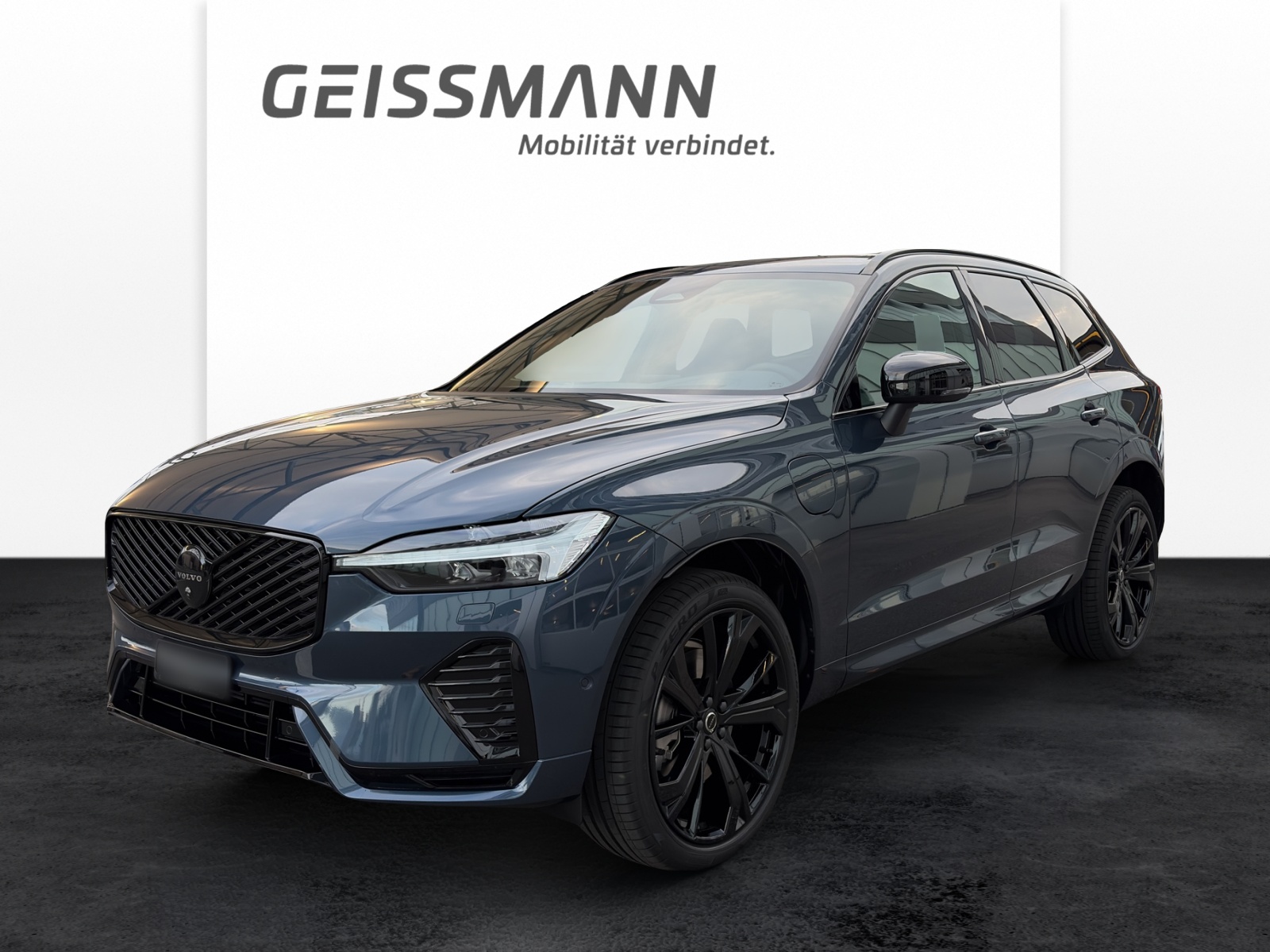 VOLVO XC60 2.0 T6 TE Black Edition eAWD-image-0