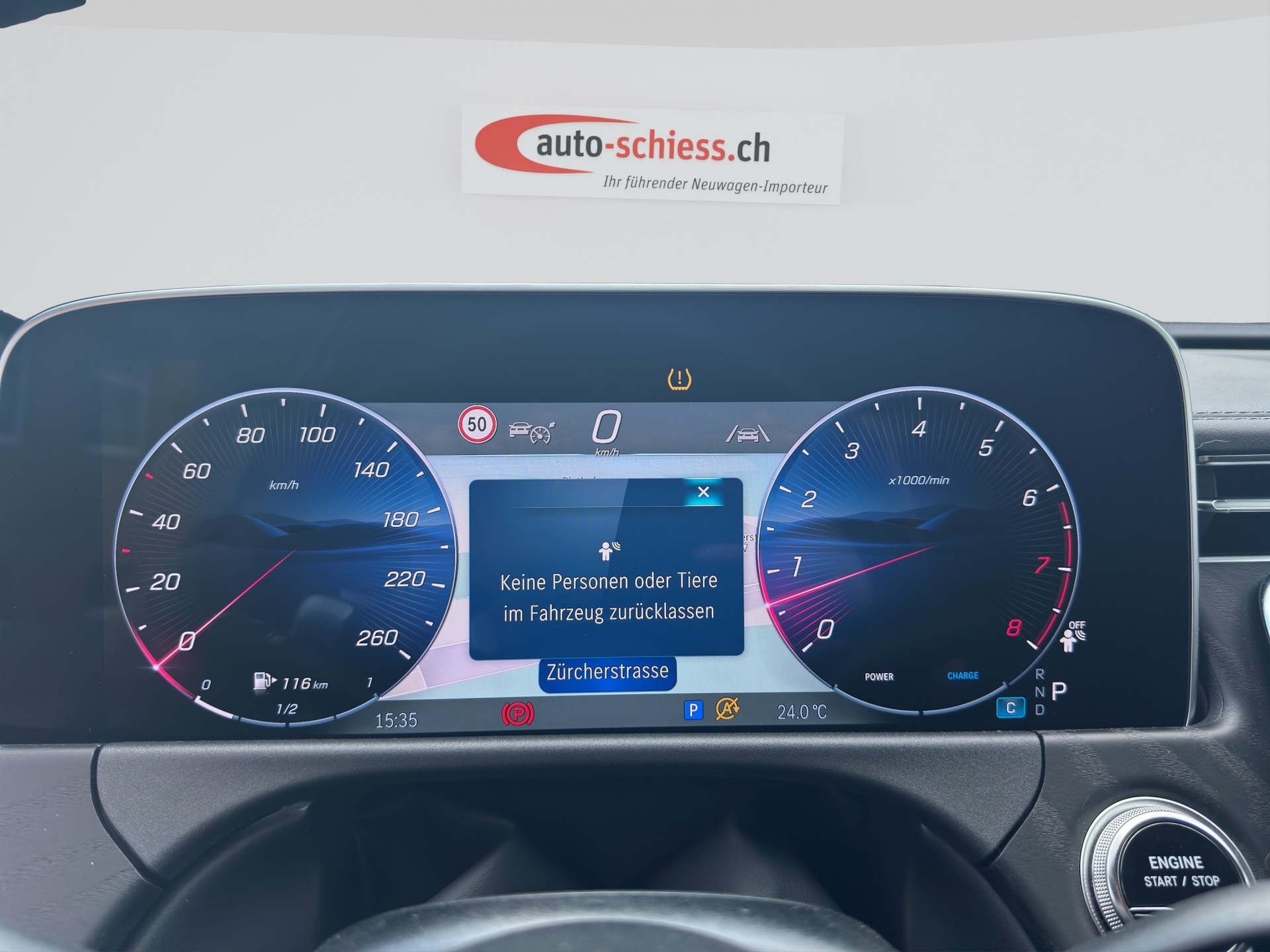 MERCEDES-BENZ E 200 AMG Line Night 9G-Tronic / Burmester-image-10