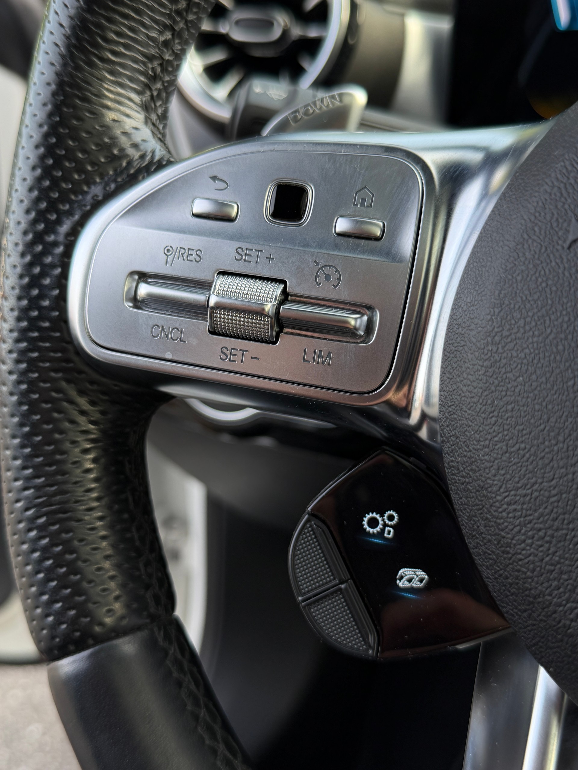 MERCEDES-BENZ CLA 45 S AMG 4Matic+ 8G-DCT-image-15