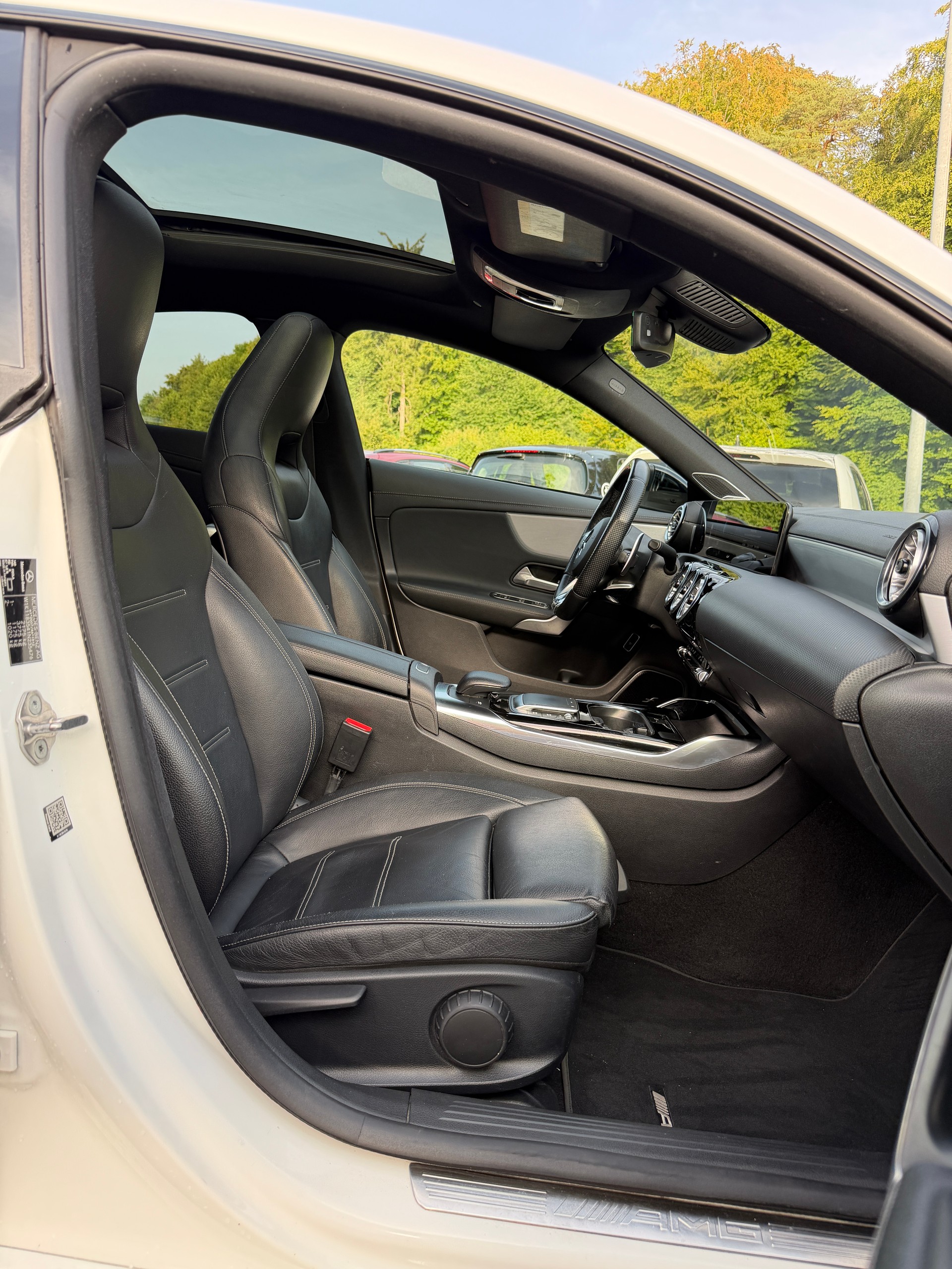 MERCEDES-BENZ CLA 45 S AMG 4Matic+ 8G-DCT-image-10