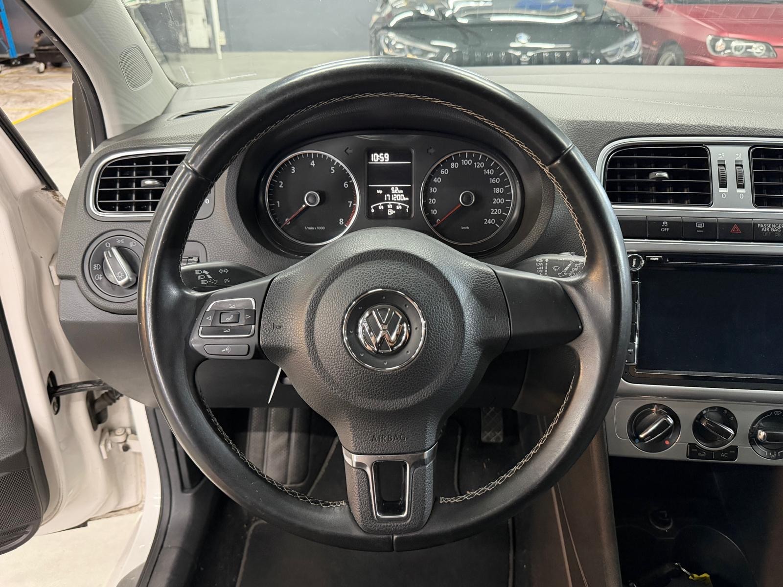 VW Polo 1.2 12V Team-image-13