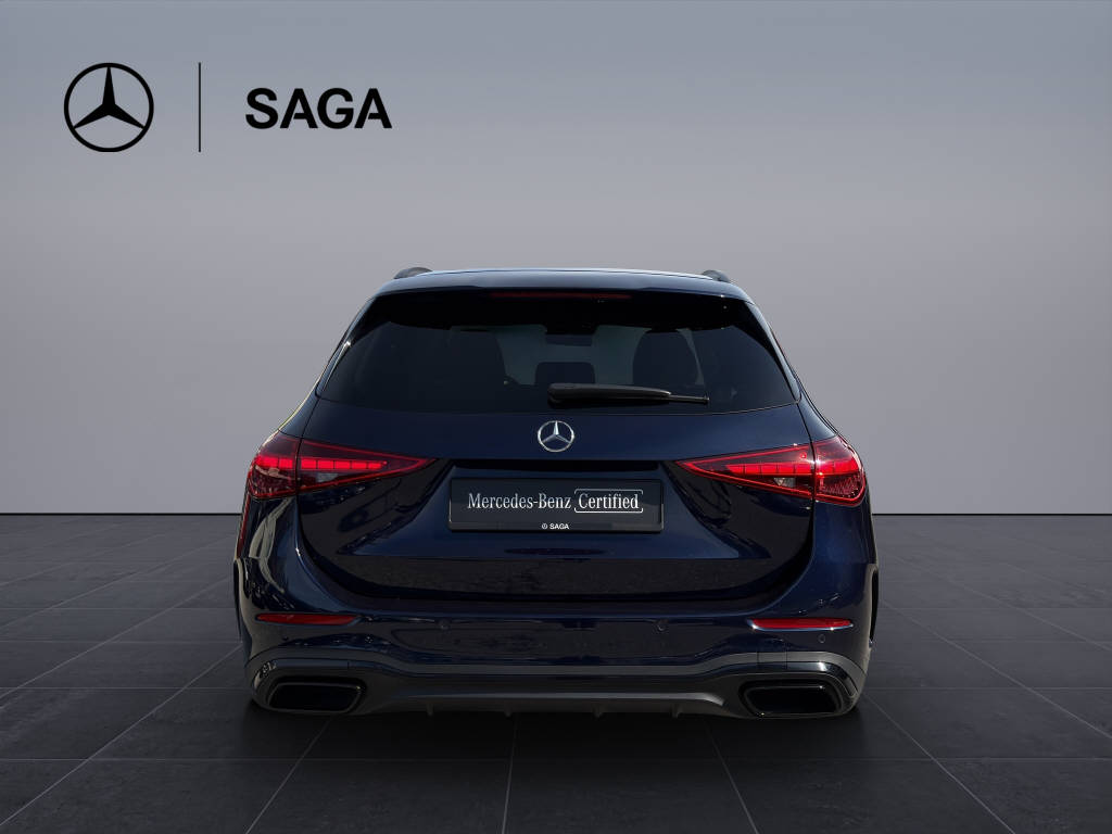 MERCEDES-BENZ C 220 d AMG Line 4matic Kombi-image-4