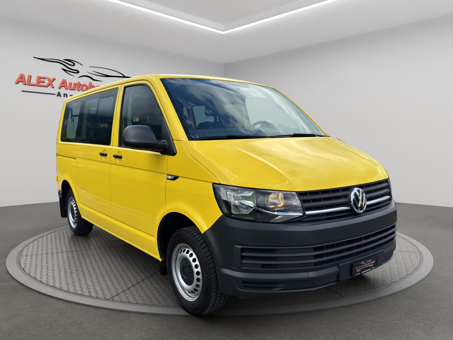 VW T6 Caravelle 2.0 TDI Trendline 9 Plätzer-image-8