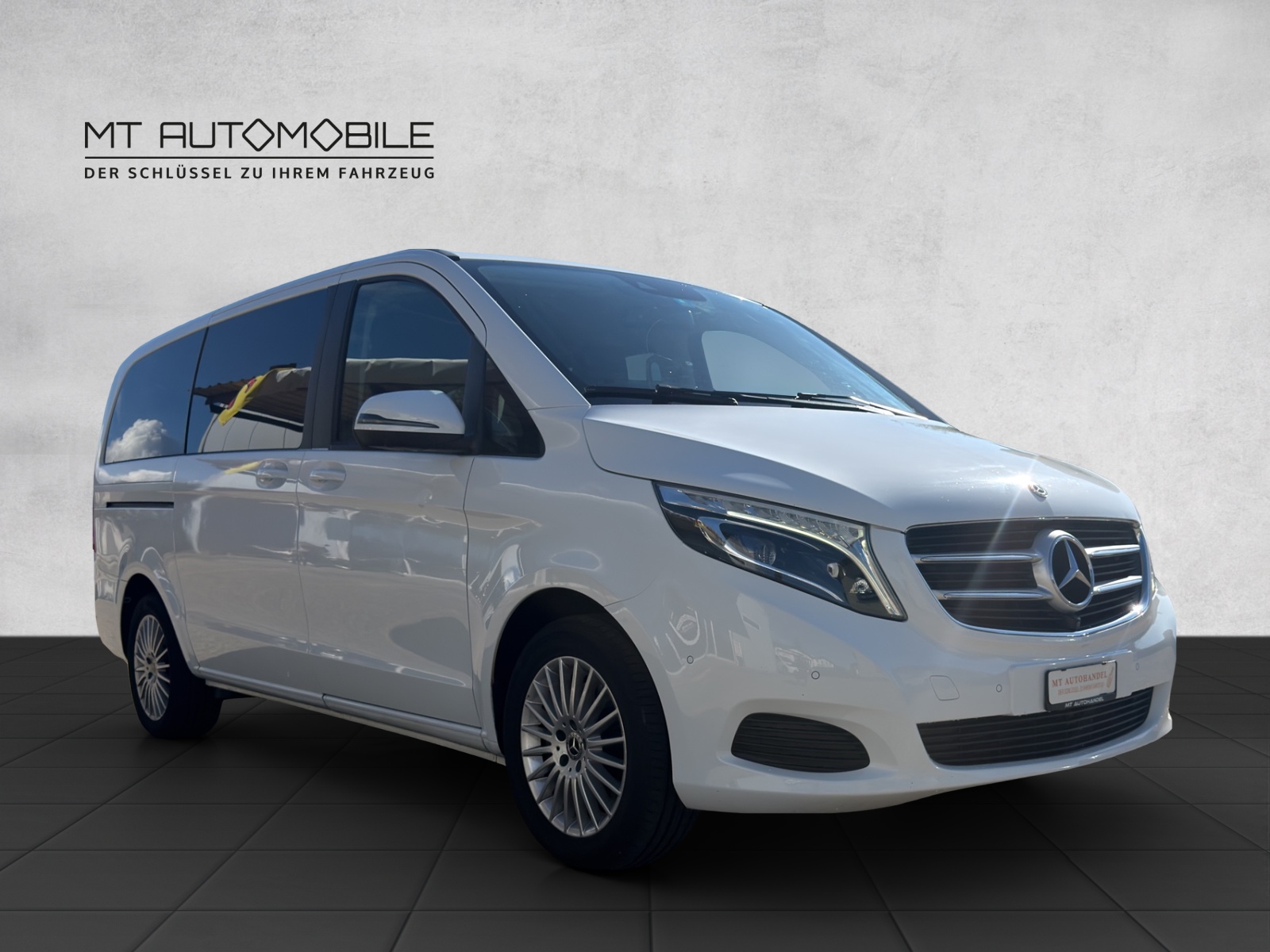 MERCEDES-BENZ V 250 d lang 4Matic 7G-Tronic-image-5