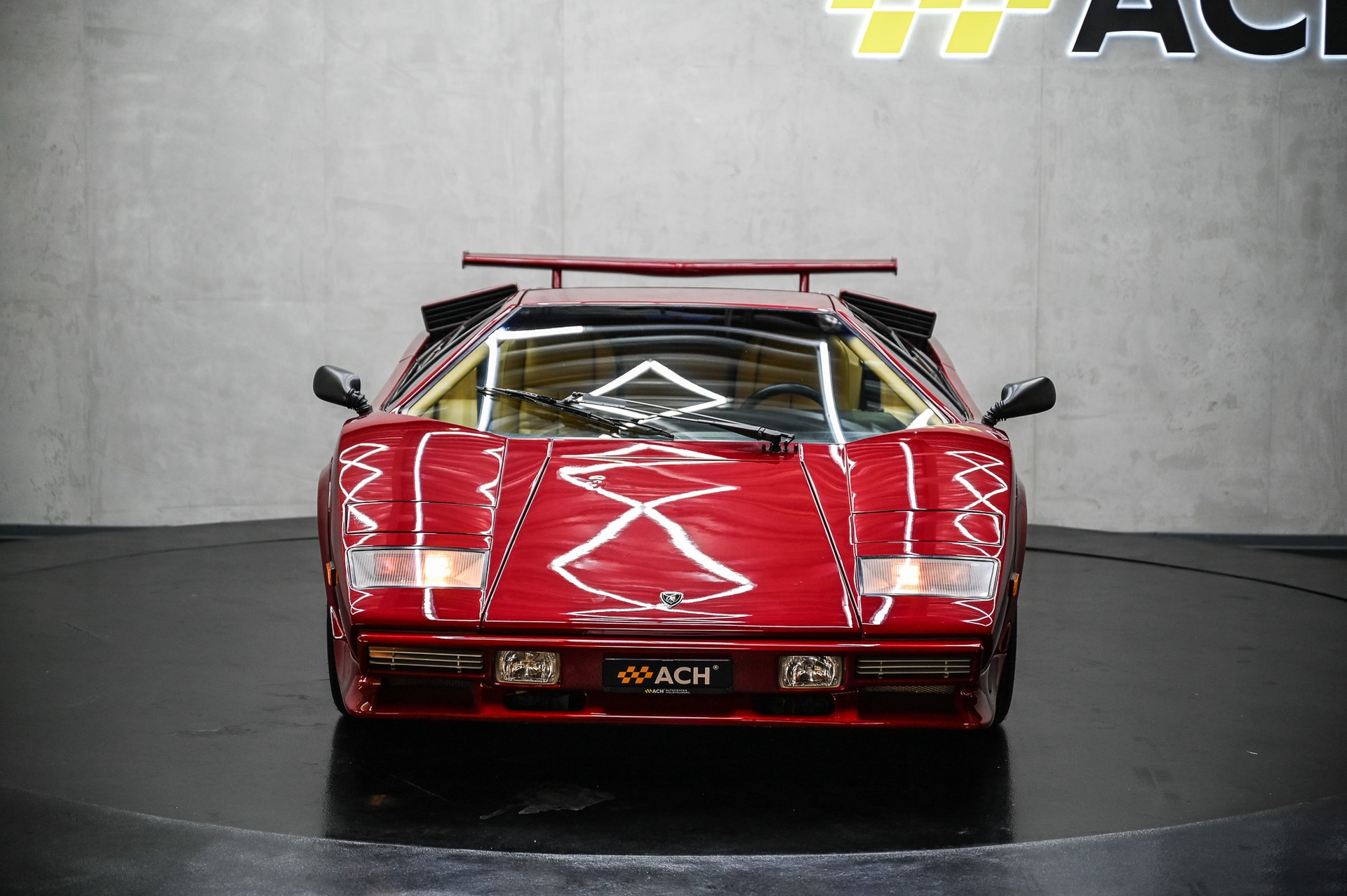 LAMBORGHINI Countach 5000 QV-image-1