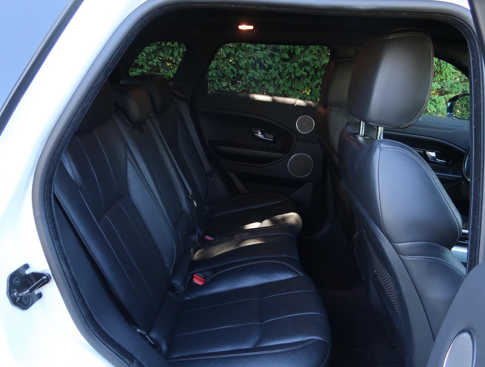 LAND ROVER Evoque 2.0 TD4 SE Dynamic AT9-image-21