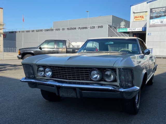 BUICK RIVIERA — slika 1