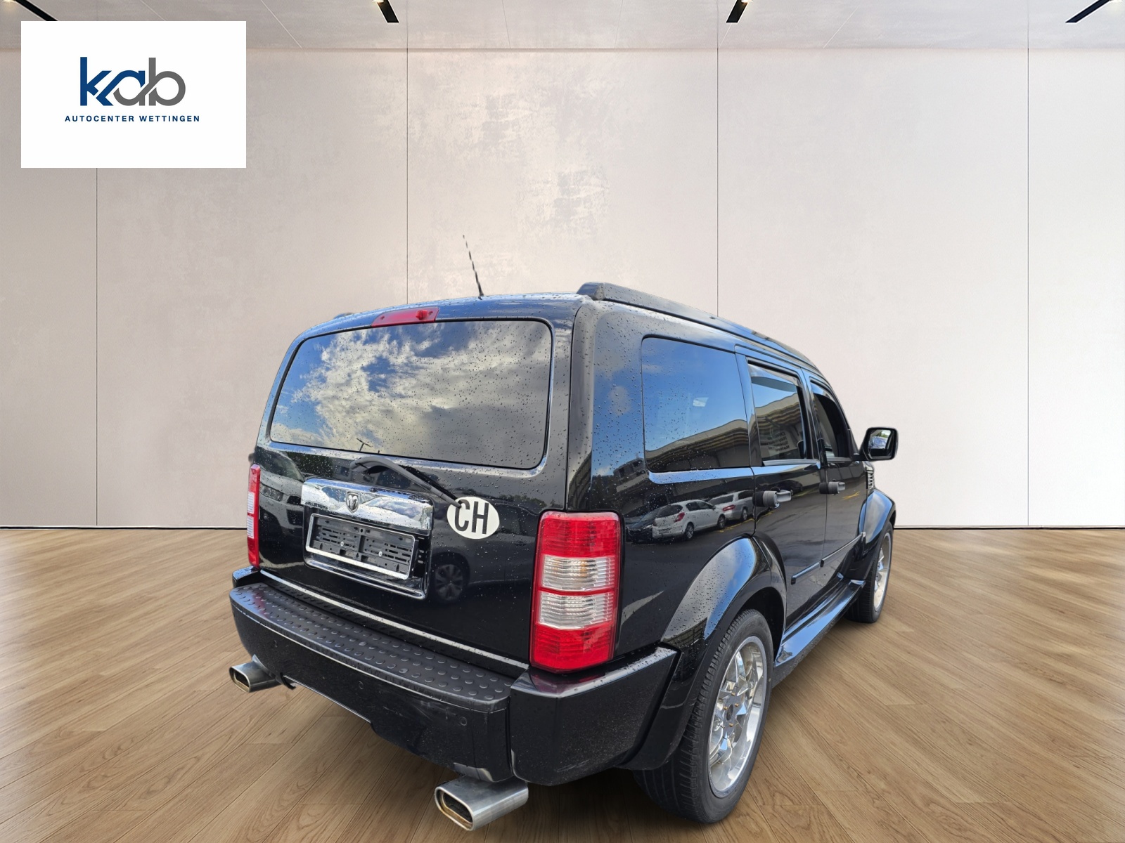 DODGE Nitro 2.8 CRD R/T Automatic-image-3