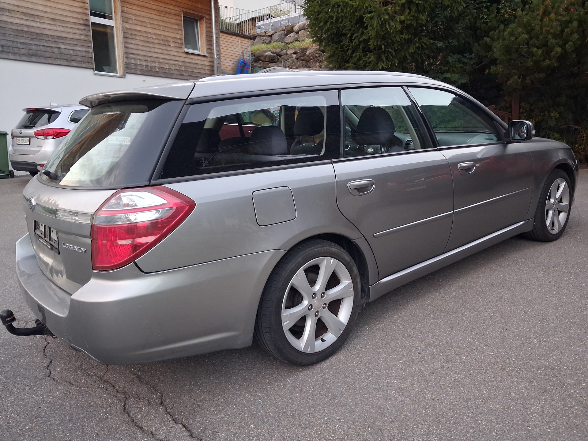 SUBARU 2. 0R AWD-image-3