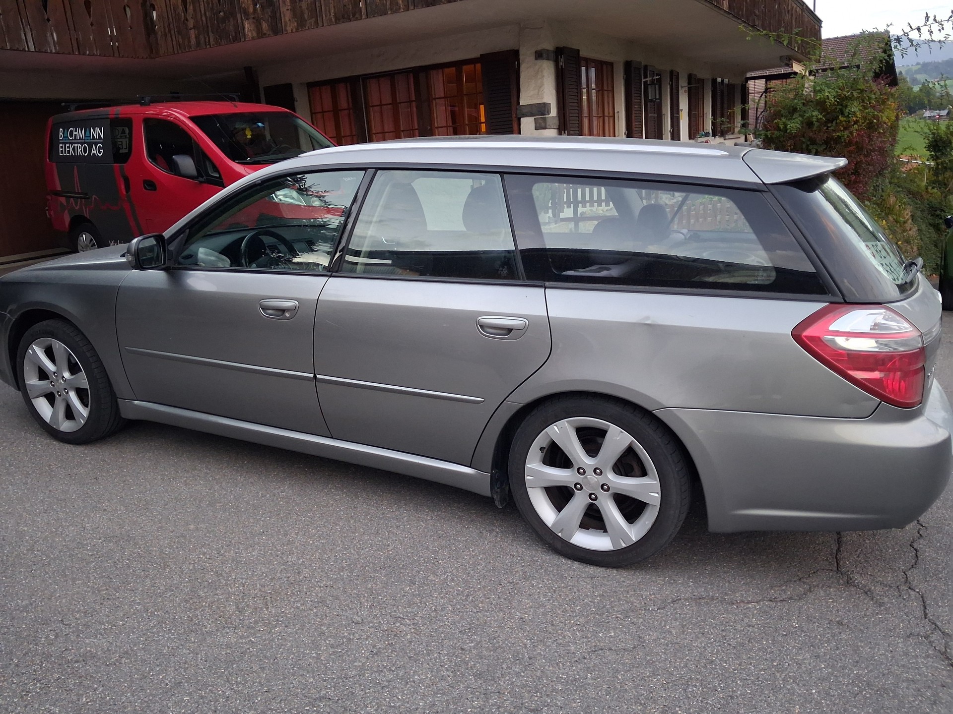 SUBARU 2. 0R AWD-image-4