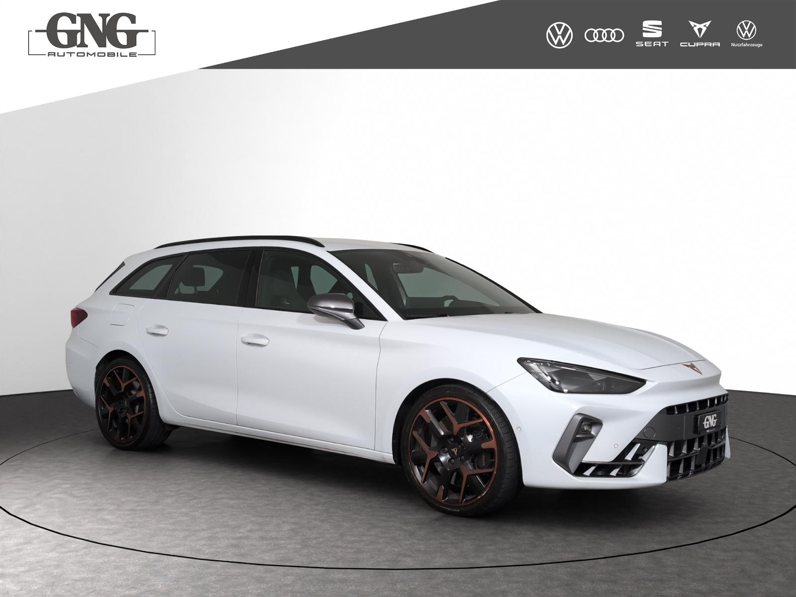 CUPRA LEON ST 2.0 TSI VZ DSG 4Drive-image-3