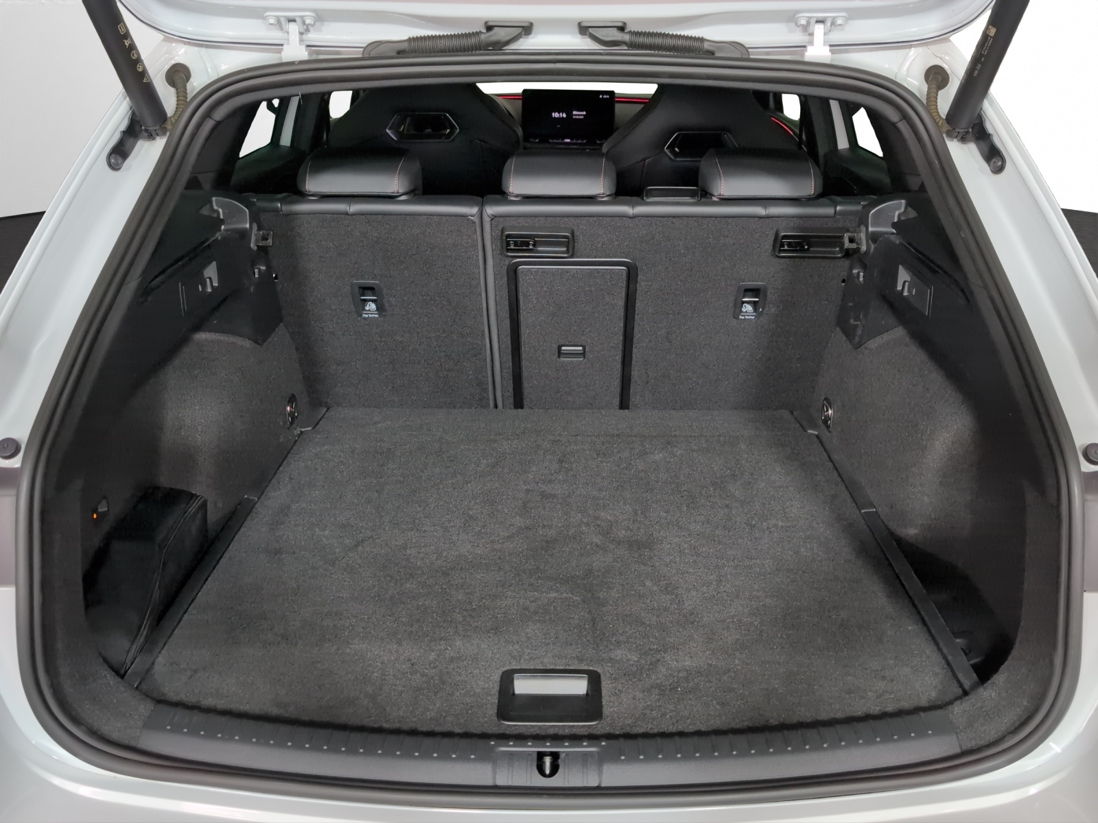 CUPRA LEON ST 2.0 TSI VZ DSG 4Drive-image-14