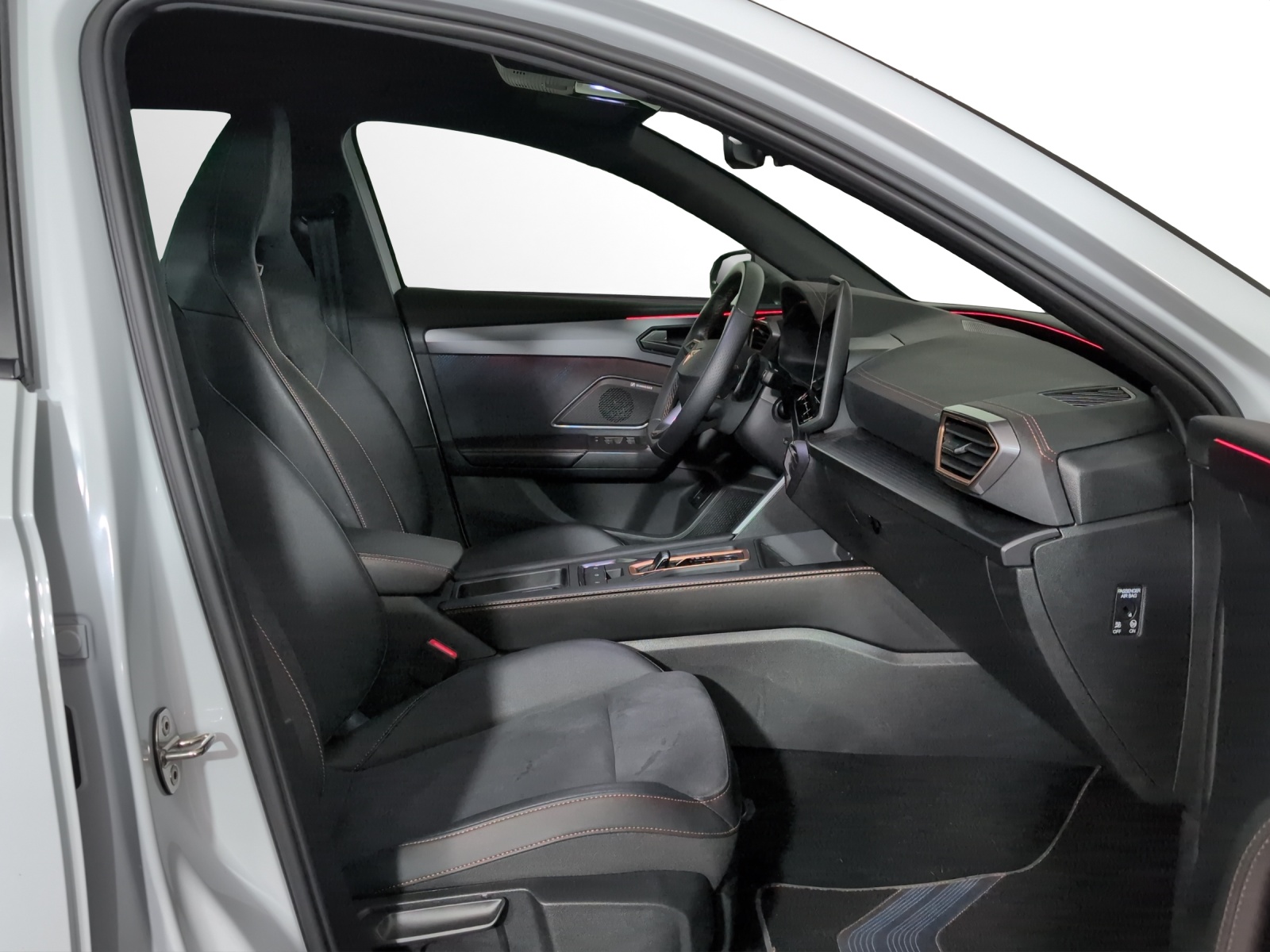CUPRA LEON ST 2.0 TSI VZ DSG 4Drive-image-6