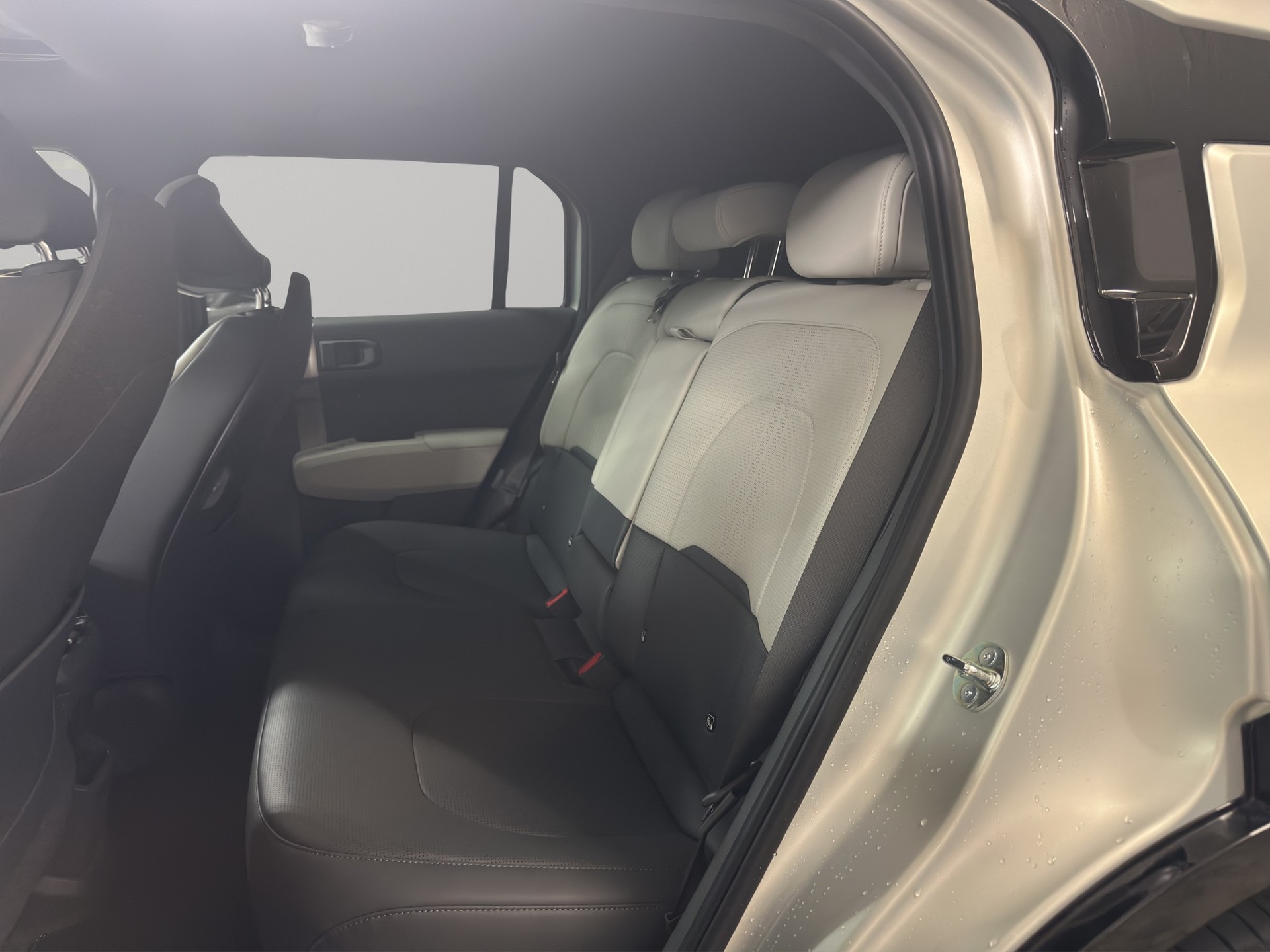 KIA EV3 81 kWh GT-Line-image-6