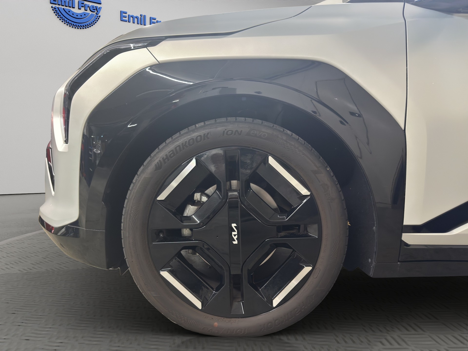 KIA EV3 81 kWh GT-Line-image-8